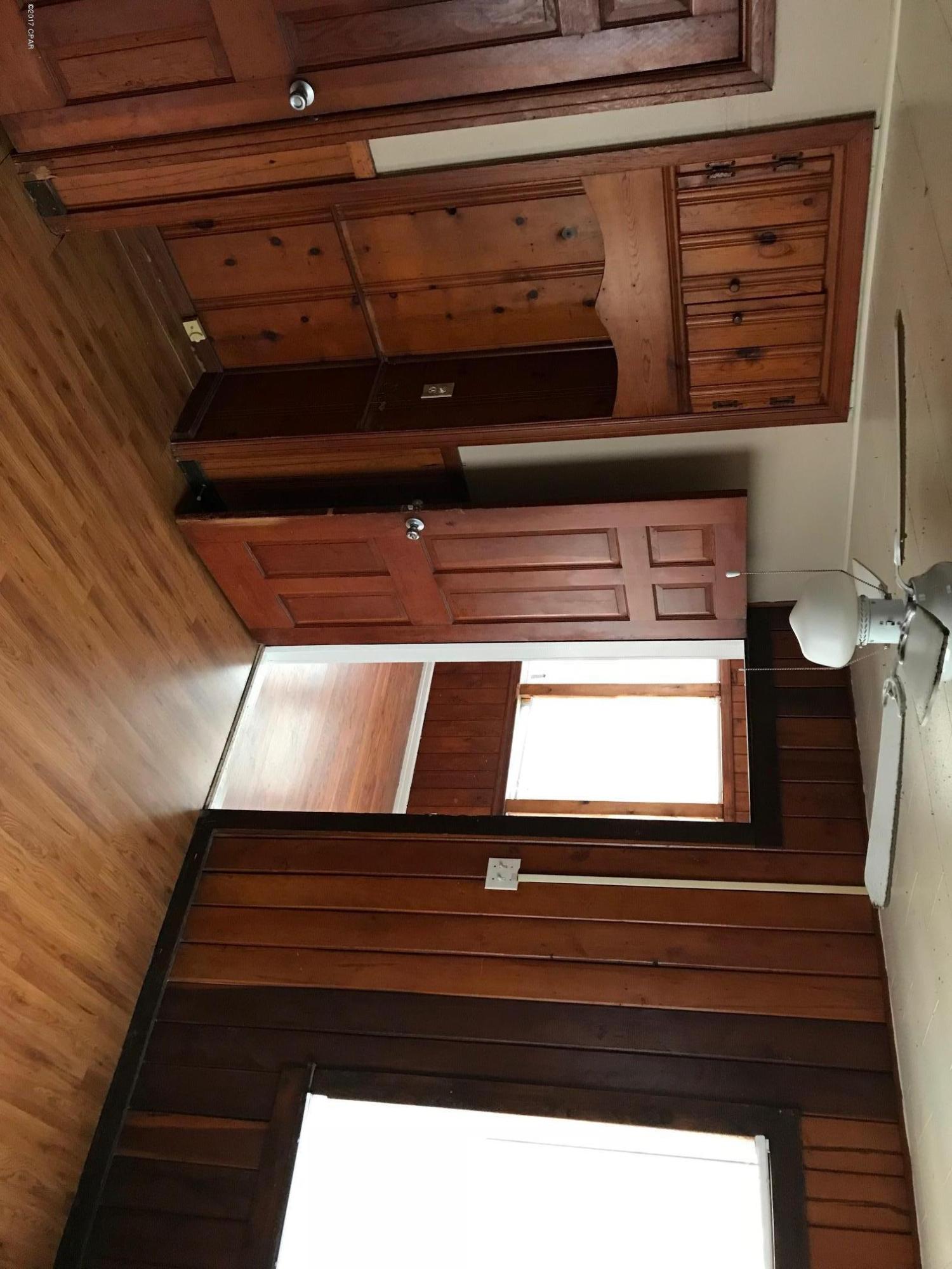 Fernwood Park - Residential Lease