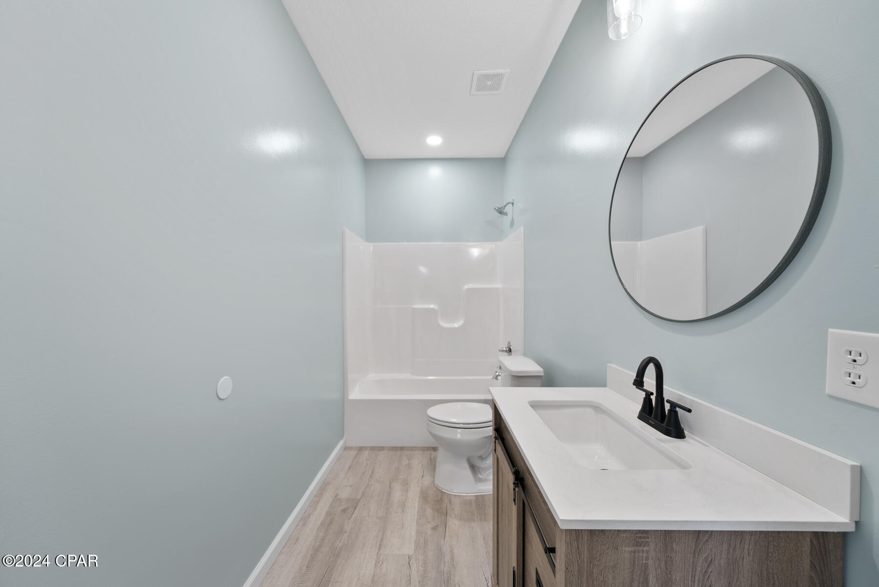 Pine View Add. Unrec - Residential