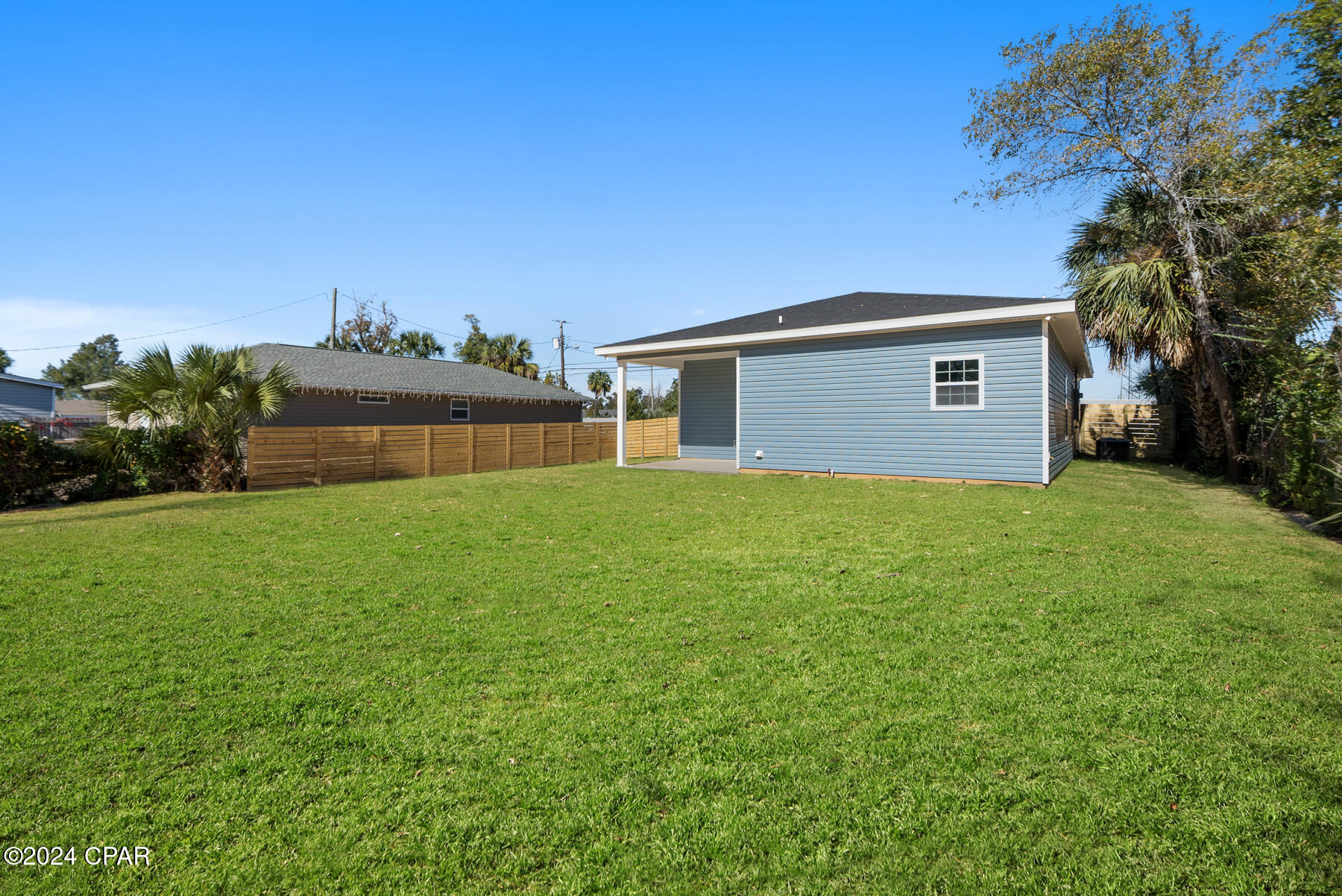 Pine View Add. Unrec - Residential