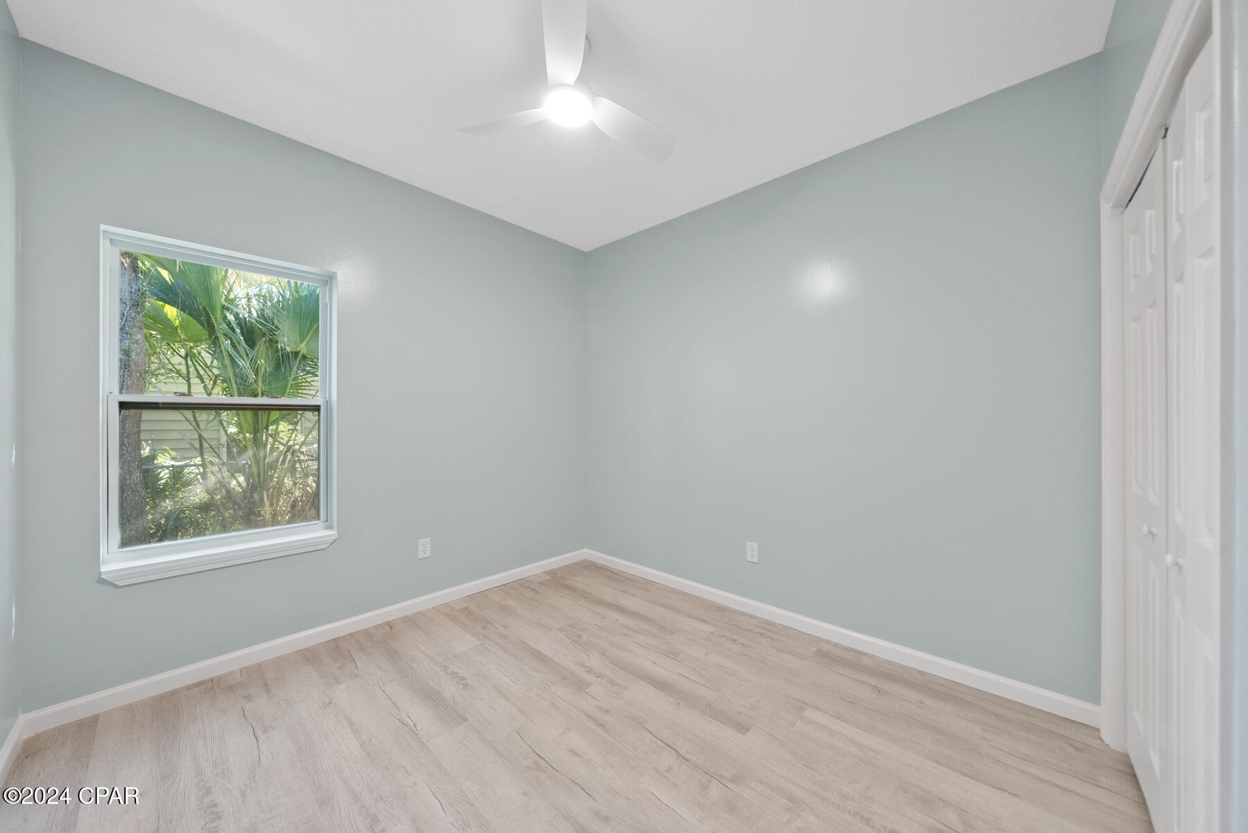 Pine View Add. Unrec - Residential