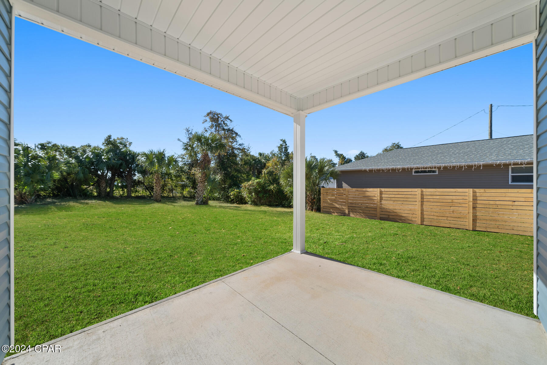 Pine View Add. Unrec - Residential