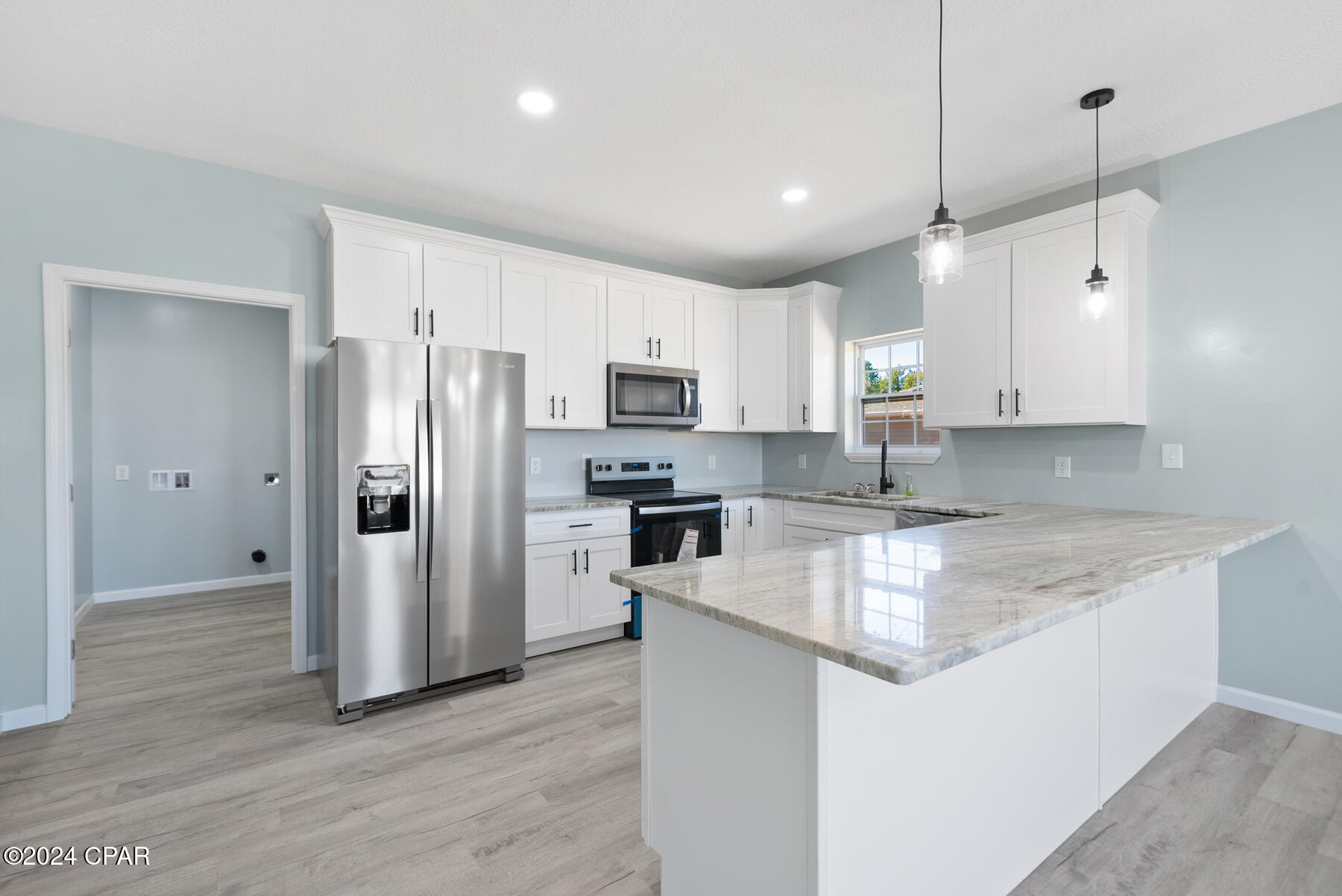 Pine View Add. Unrec - Residential
