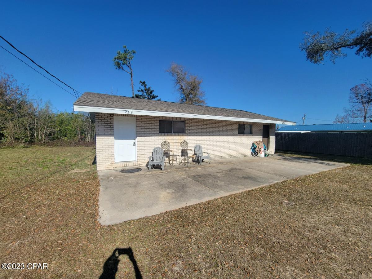 1 bedroom, 1 bath apartment/duplex.  Fresh paint. Has tile flooring, equipped with a range, and new refrigerator. Water, sewer, garbage included. A Rental application is required. NO PETS. Call to schedule a tour.