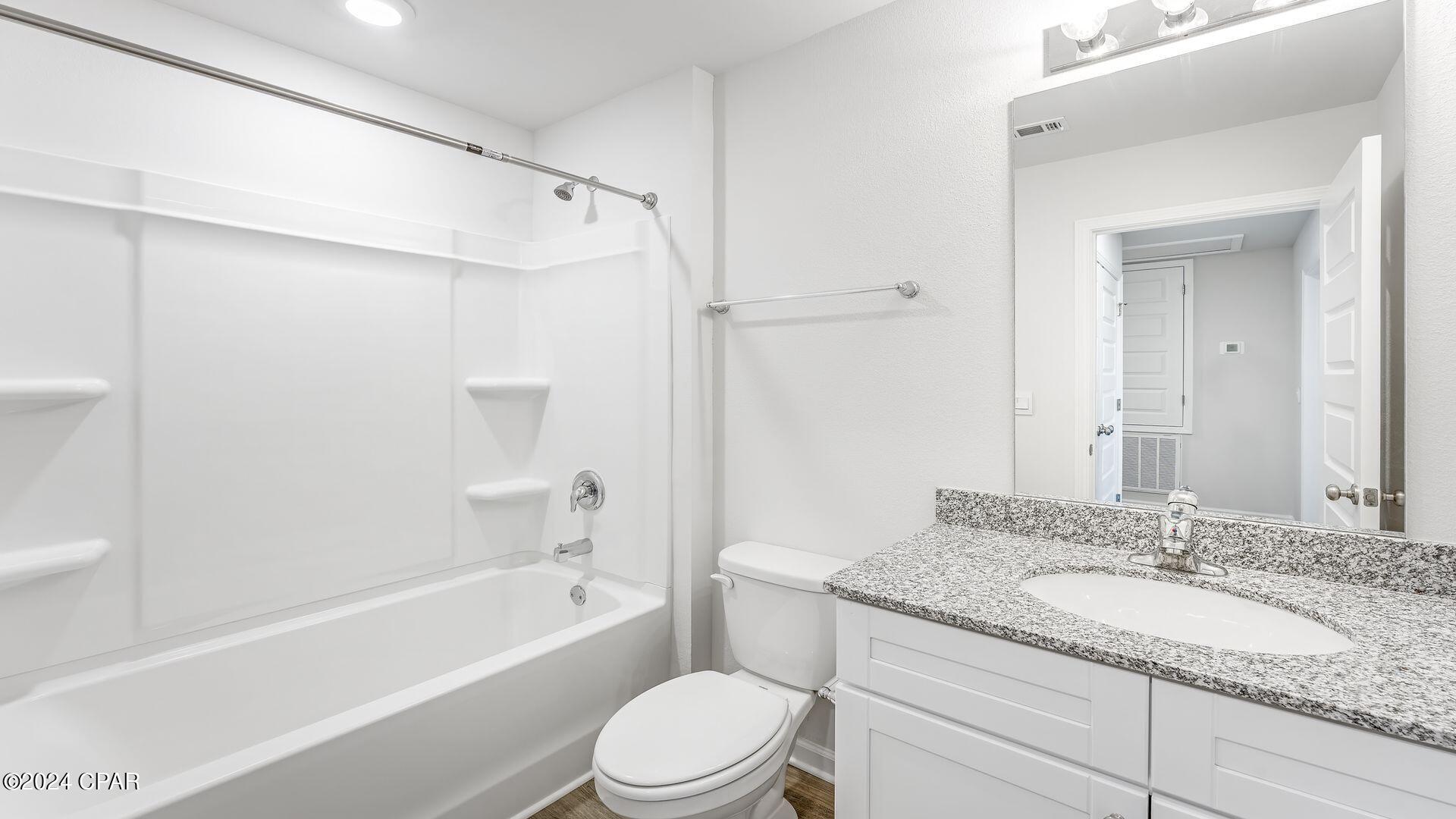 Jakes Landing - Residential Lease