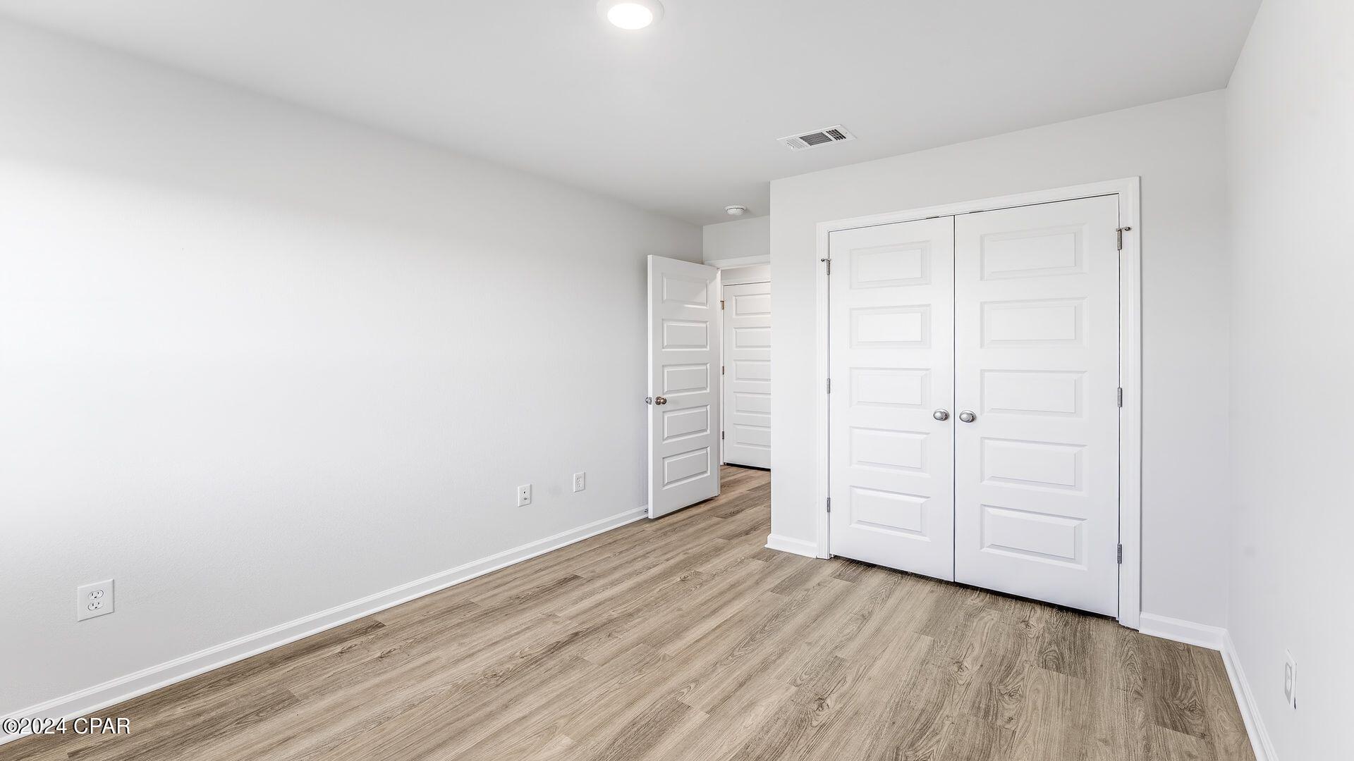 Jakes Landing - Residential Lease