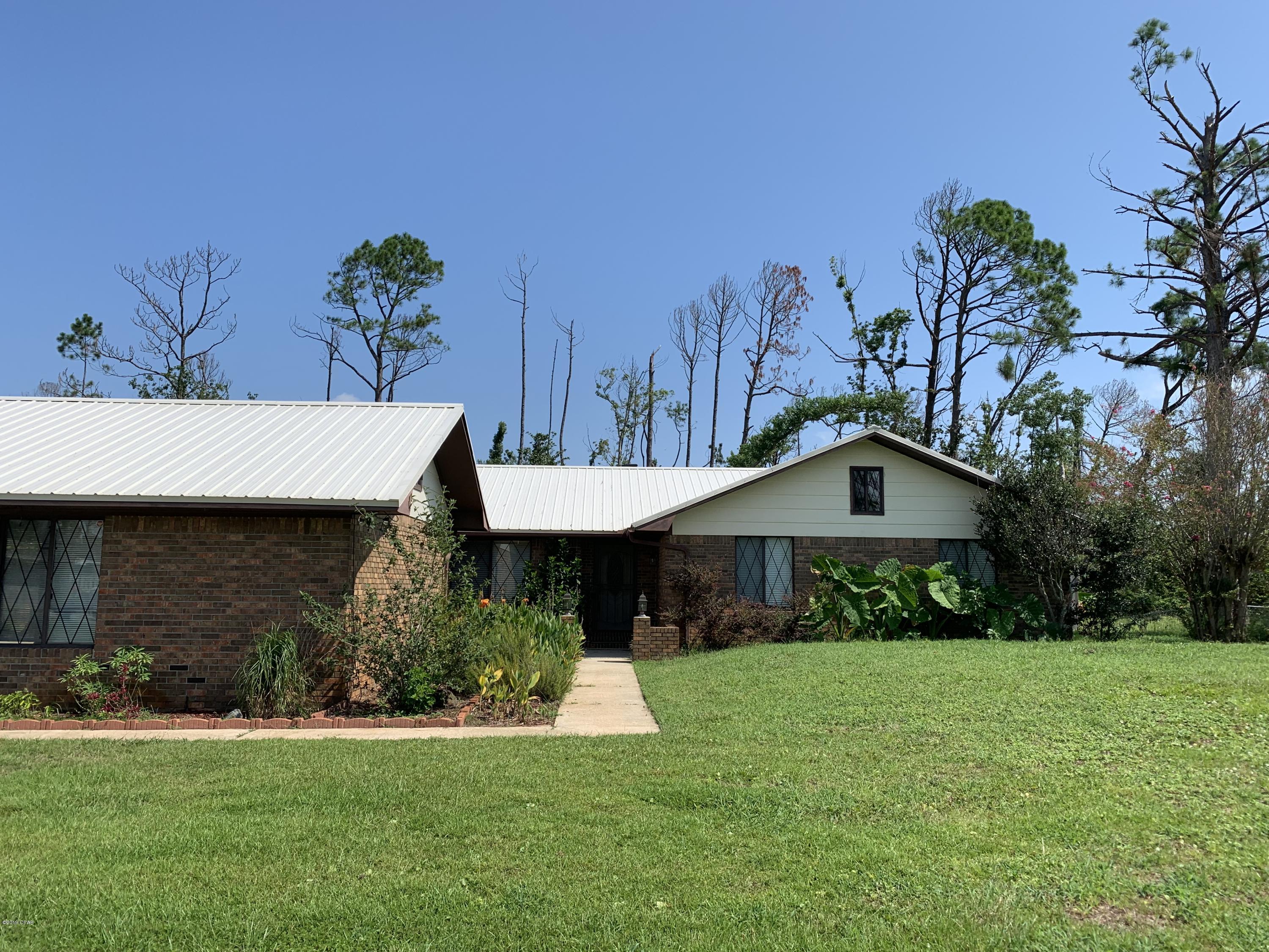 Come enjoy this newly updated 4 bedroom home on a quiet street. Move in ready! Oversized lot features outdoor shower, huge backyard and RV hookup. Inside offers updated cabinets, appliances, lighting, flooring, new paint, fixtures, even a water filtration system. Comfortable floorplan, too. Now available!