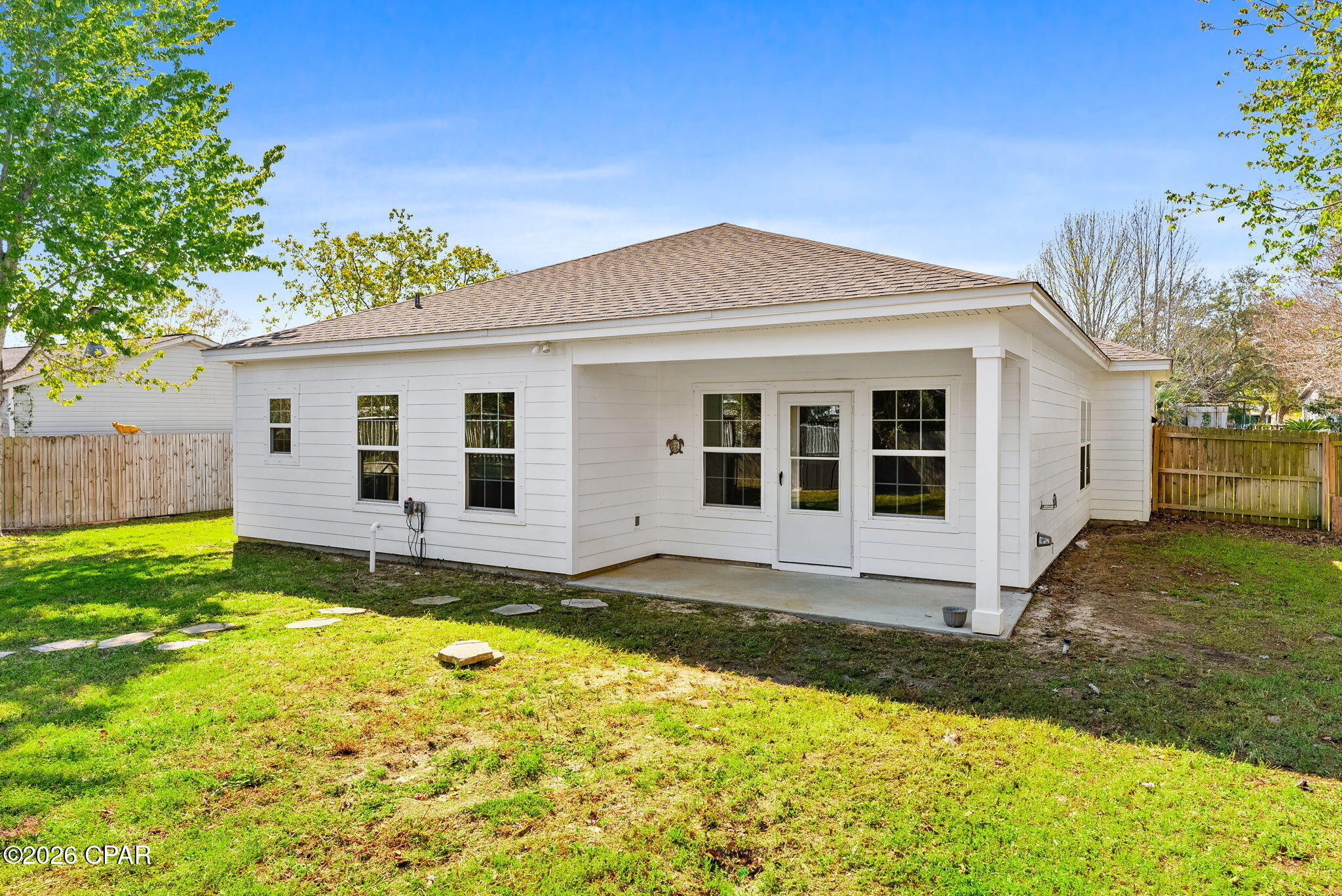 North Lagoon Oaks - Residential