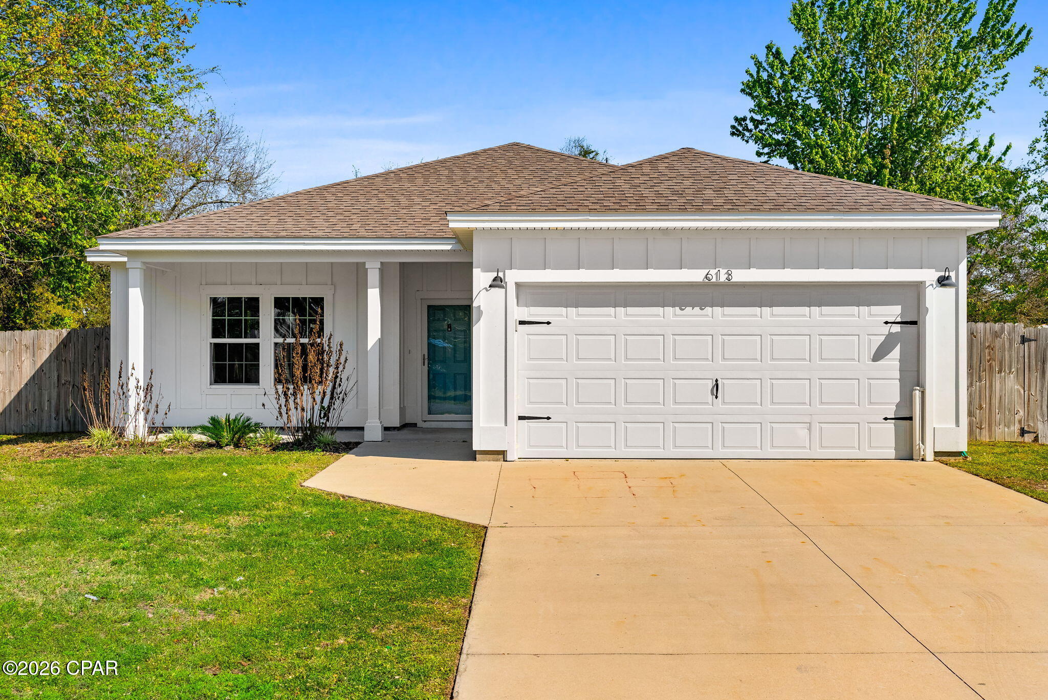 North Lagoon Oaks - Residential