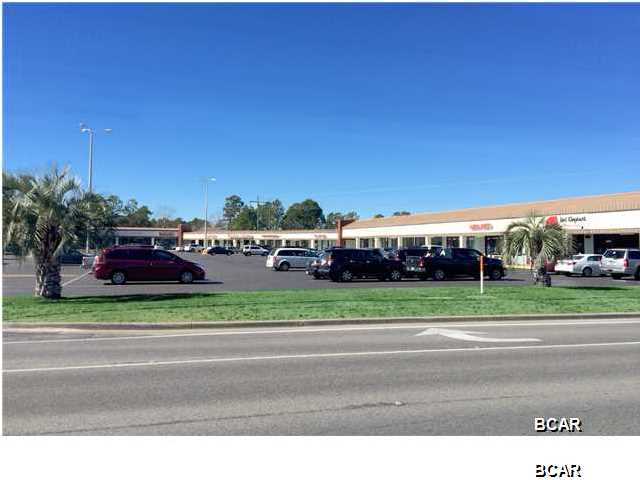 2250 SF Move In Ready Retail Space with wood flooring, extra lighting, one handicapped equipped restroom, located next to Mole Hole in Gilberg's Plaza.