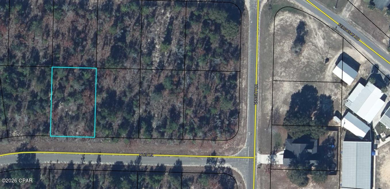 Vacant residential building lot within 1,000 of new Dollar General Market store and Highway 77. Two miles to Sunny Hills Golf course open to the public.  Many boat landings in Sunny Hills for fishing and boating pleasure as well as the beautiful Sunny Hills Civic Association Boat Lake swim park. No HOA. Unit Five Deed strictions of record. Taxes include annual MSBU assessment of $70.42.