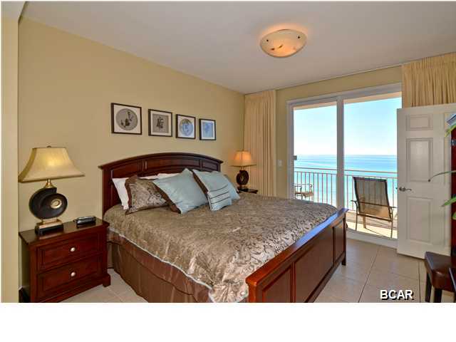 Splash Condo - Residential