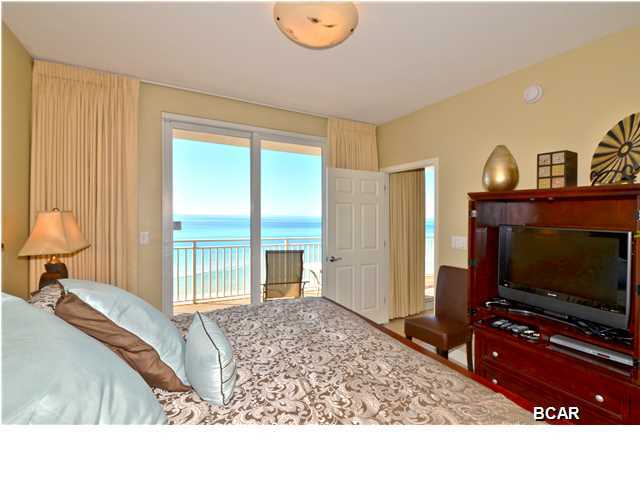 Splash Condo - Residential