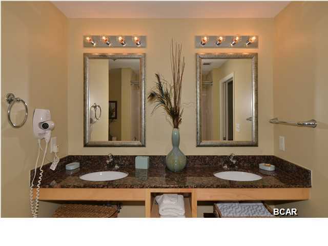 Splash Condo - Residential