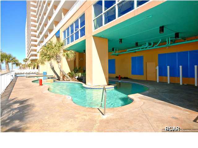 Splash Condo - Residential