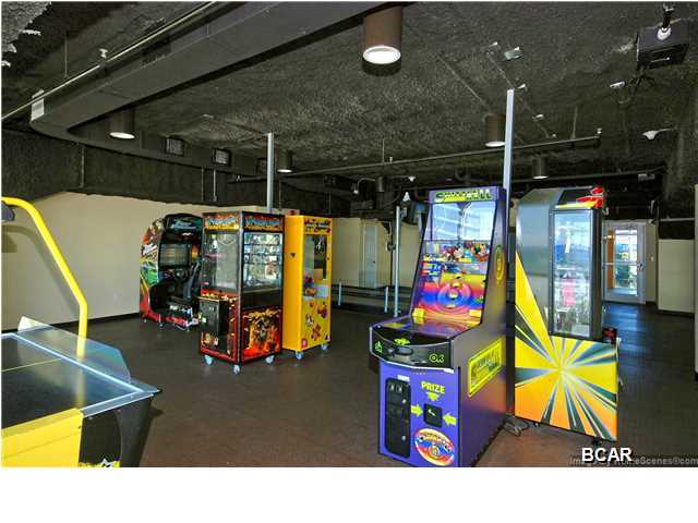 Splash Condo - Residential