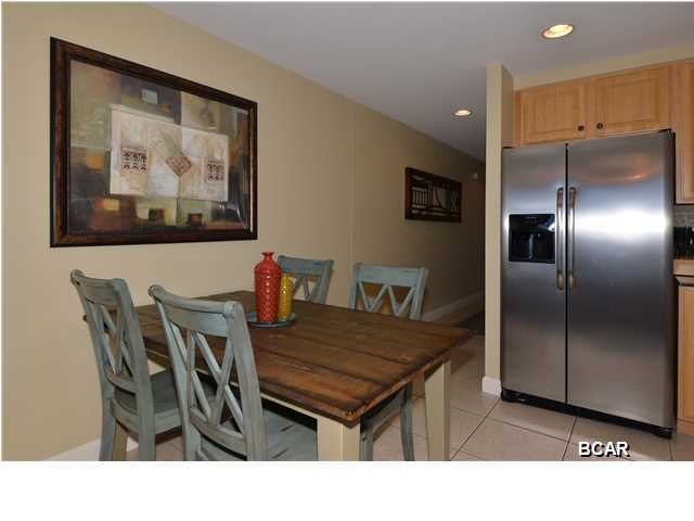 Splash Condo - Residential