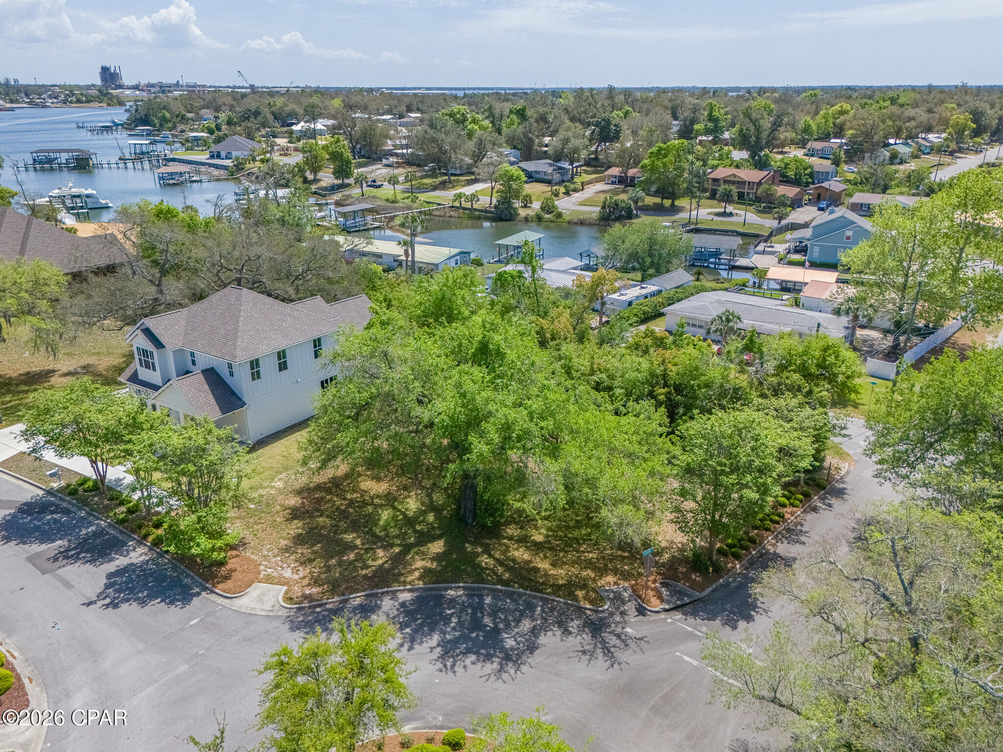 Cove Pointe - Land