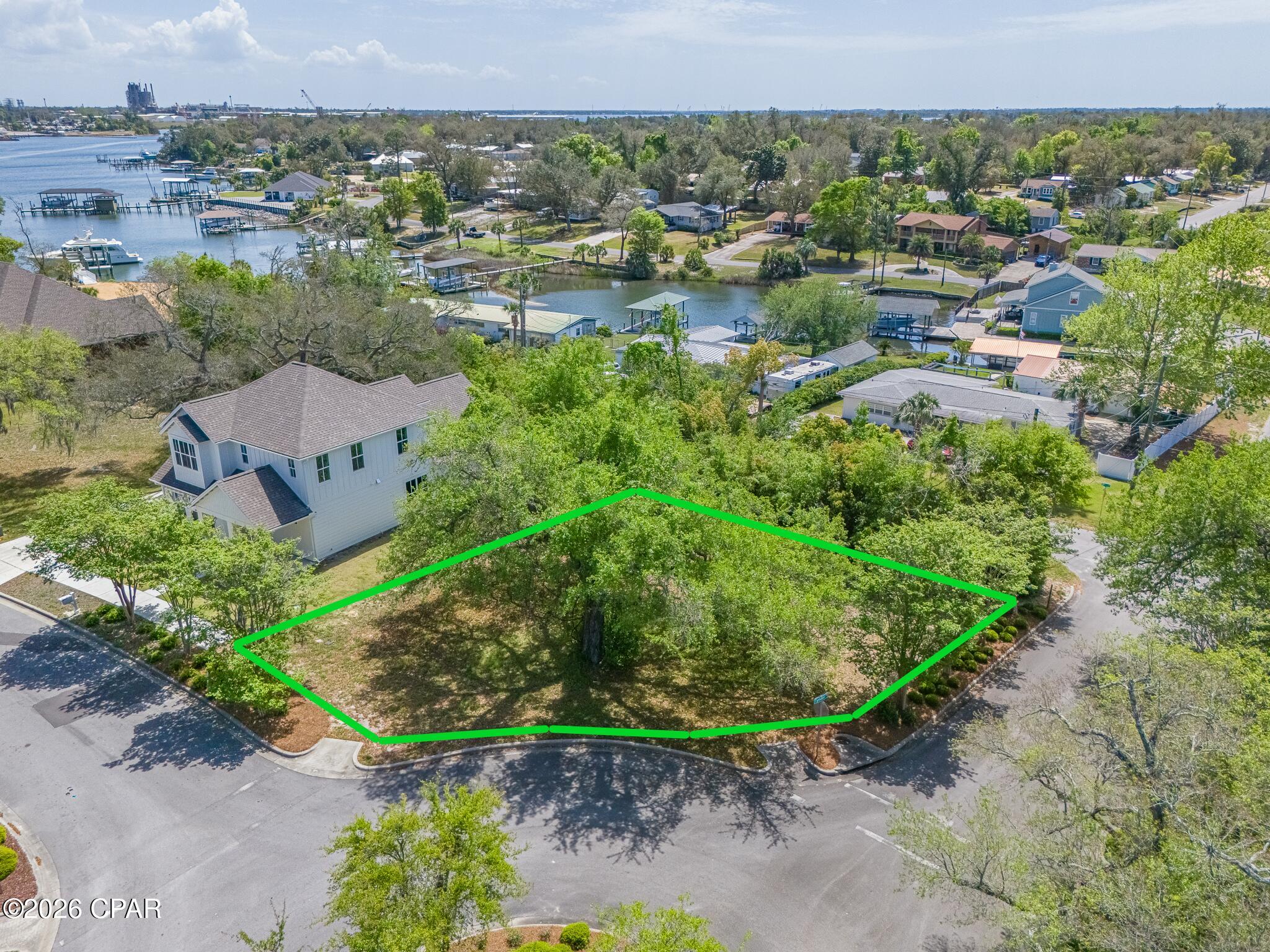 Cove Pointe - Land