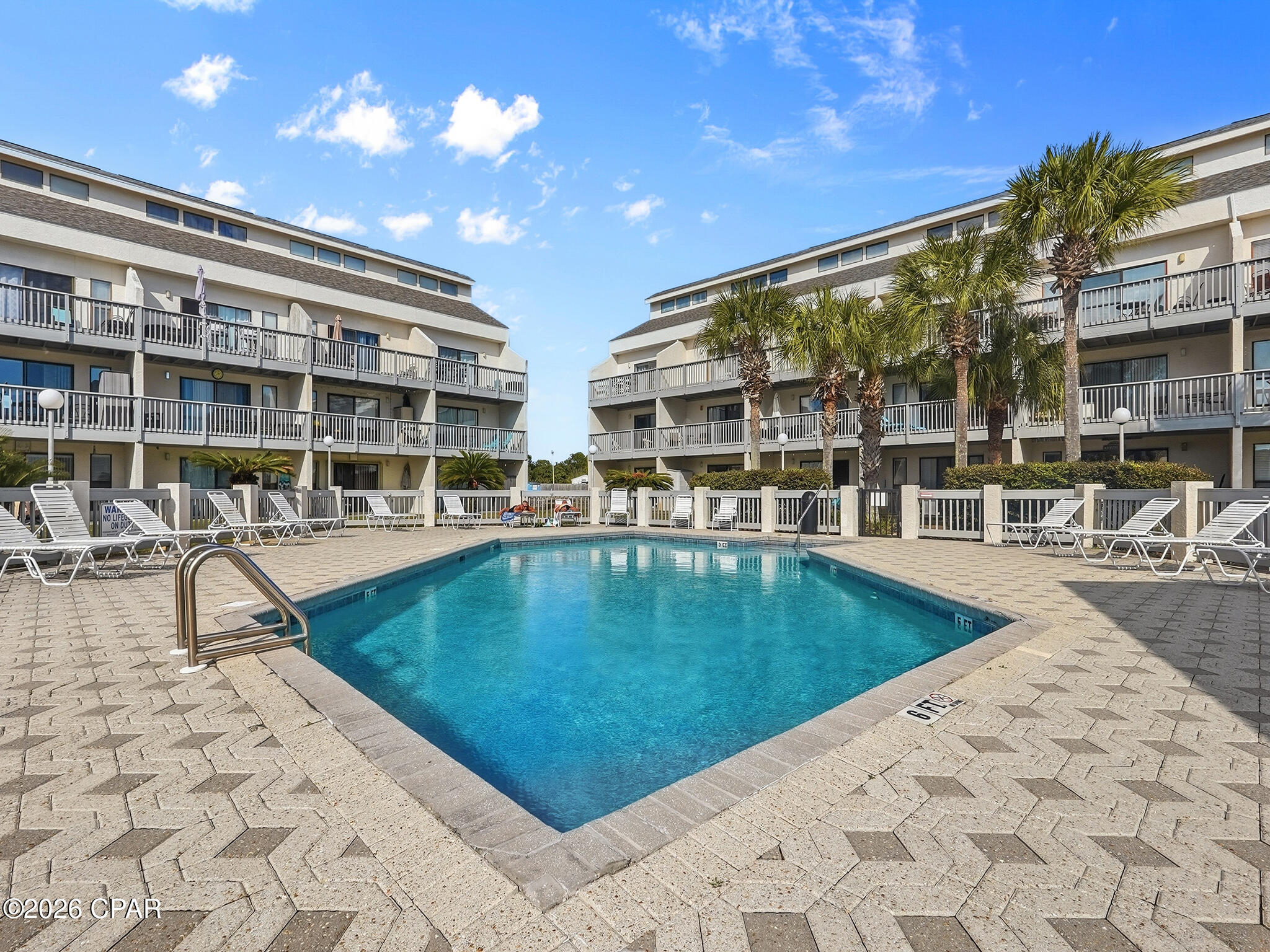Endless Summer I - Residential