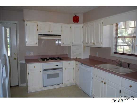 Bunkers Cove - Residential Lease