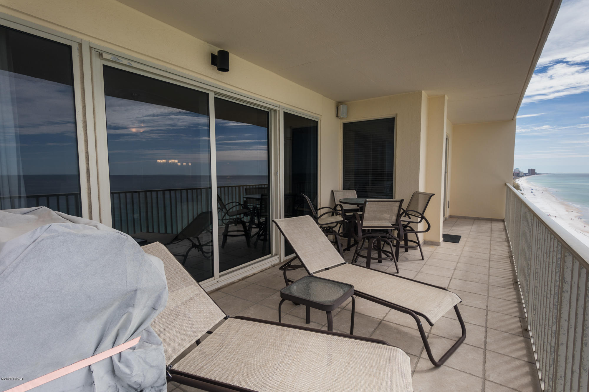 Grande Surf Club Condo - Residential