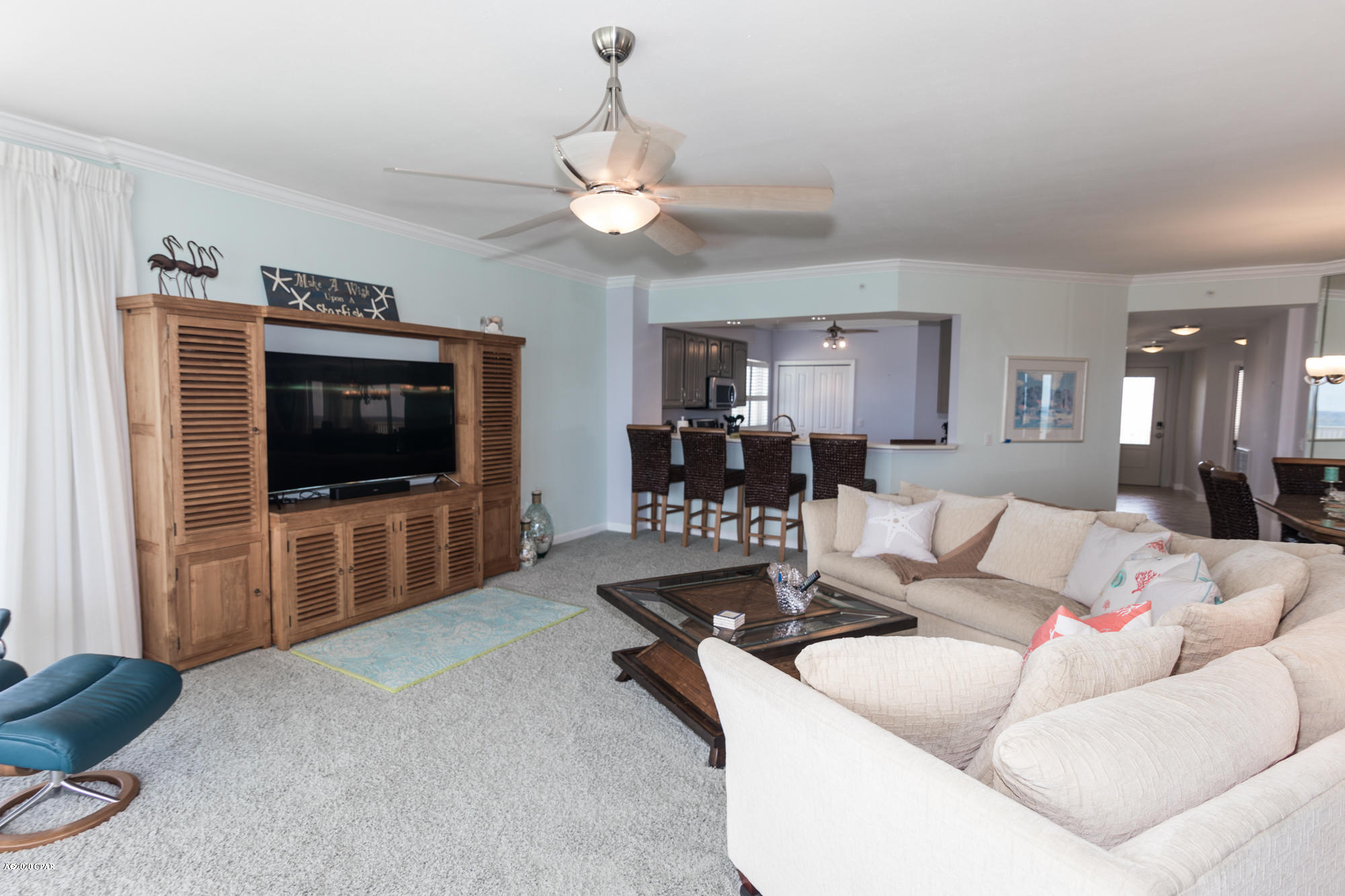 Grande Surf Club Condo - Residential