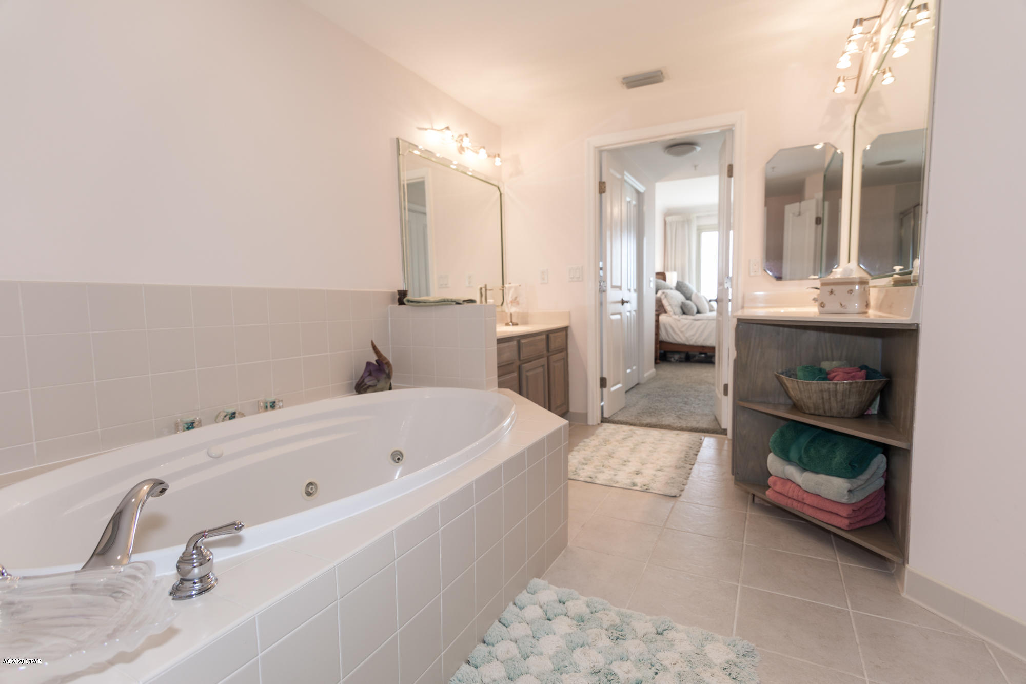 Grande Surf Club Condo - Residential