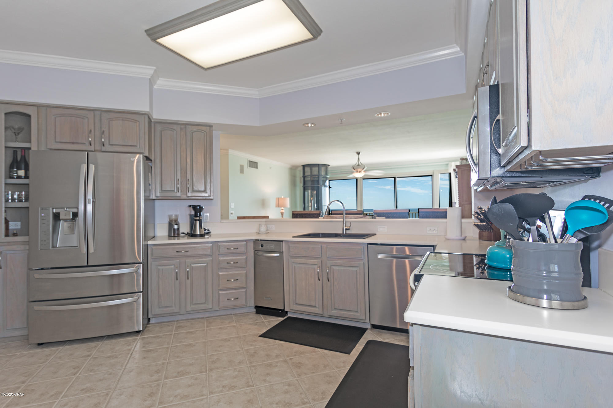 Grande Surf Club Condo - Residential