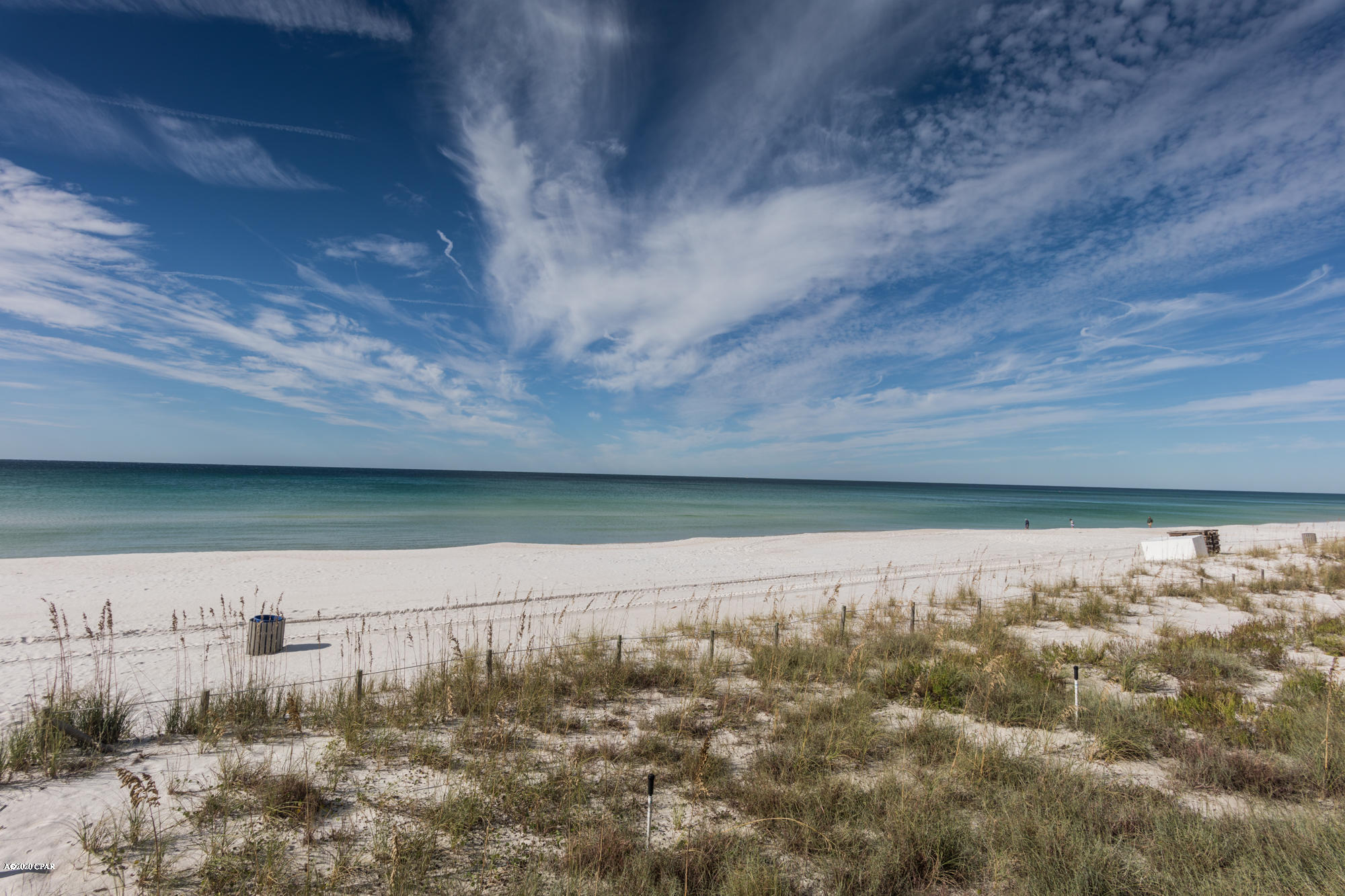 Grande Surf Club Condo - Residential