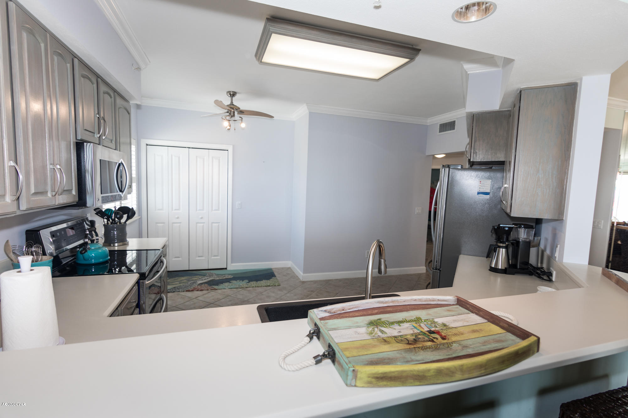 Grande Surf Club Condo - Residential