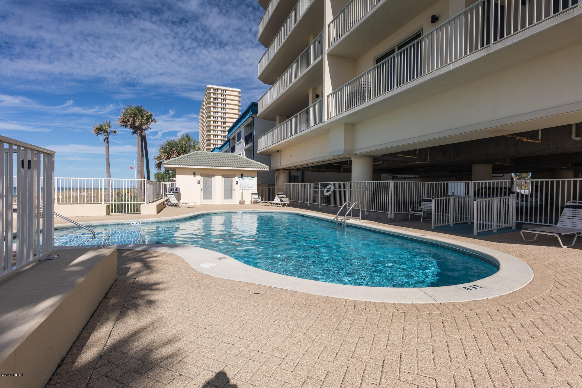 Grande Surf Club Condo - Residential