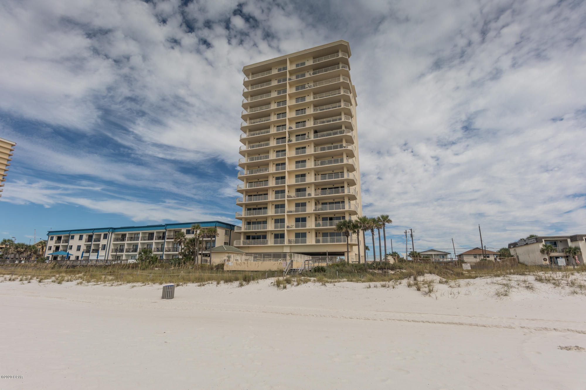 Grande Surf Club Condo - Residential