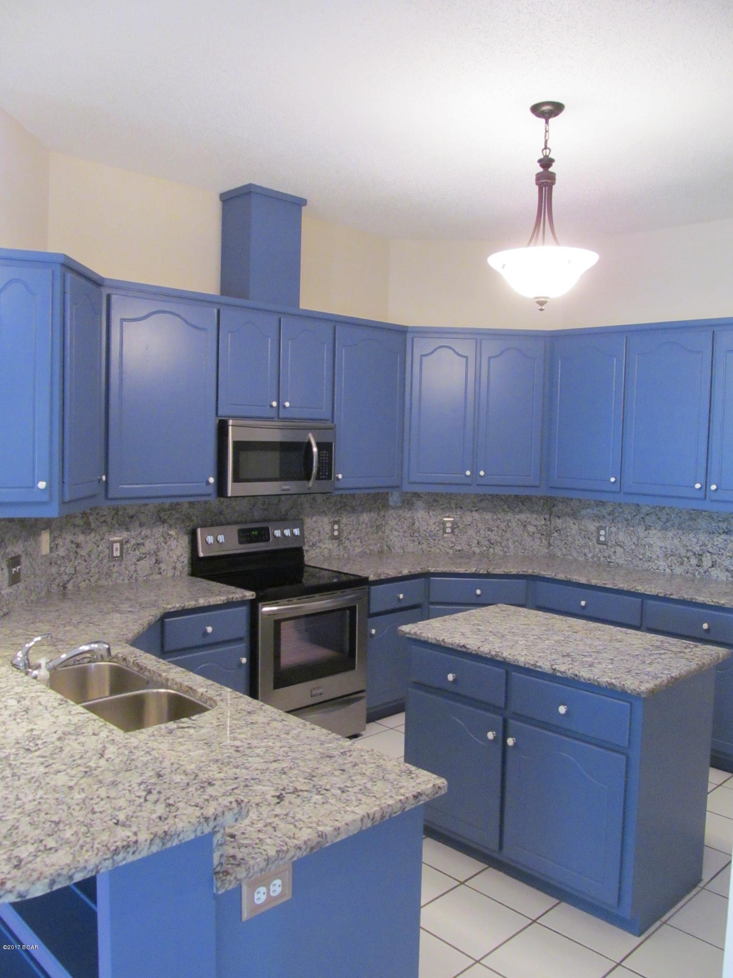 Hidden Pines Phase I - Residential Lease