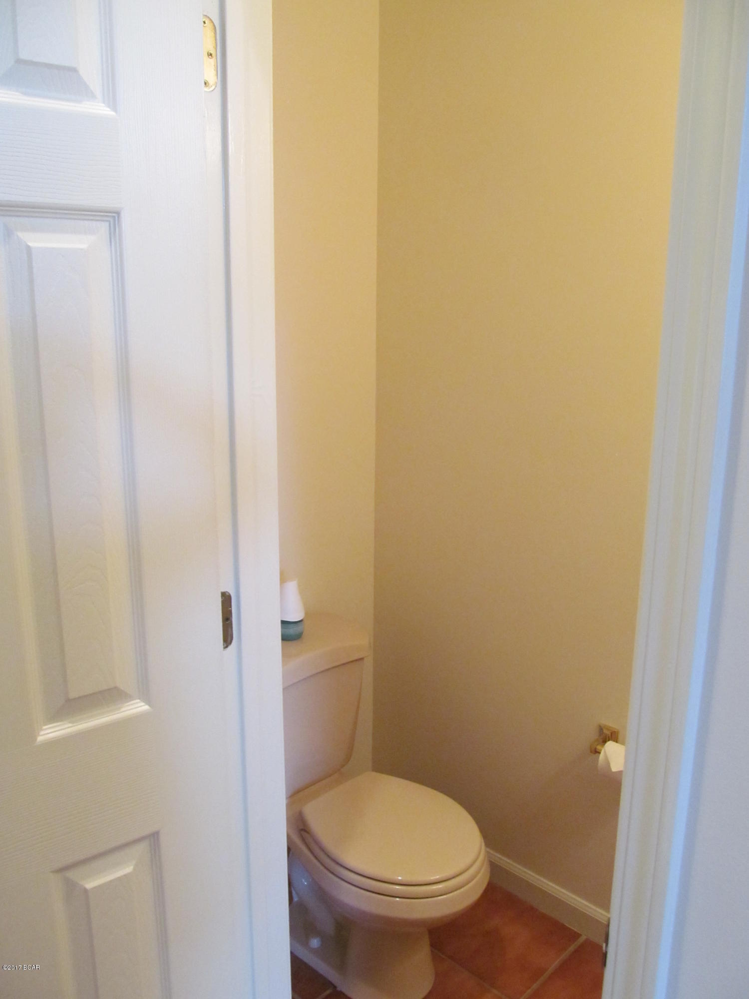 Hidden Pines Phase I - Residential Lease