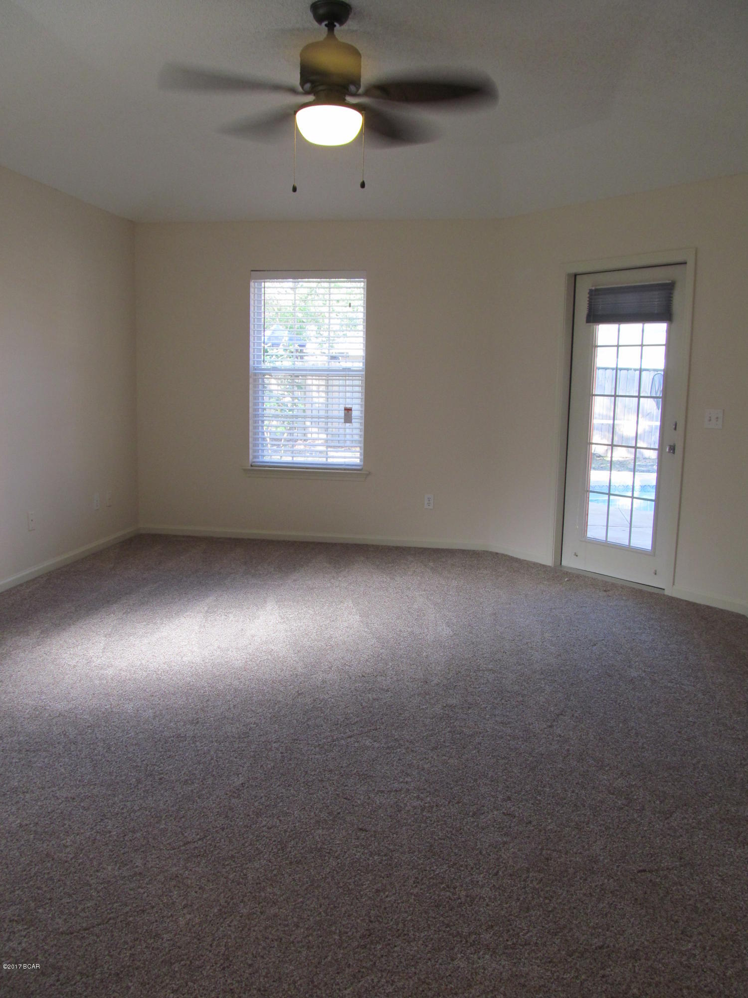 Hidden Pines Phase I - Residential Lease