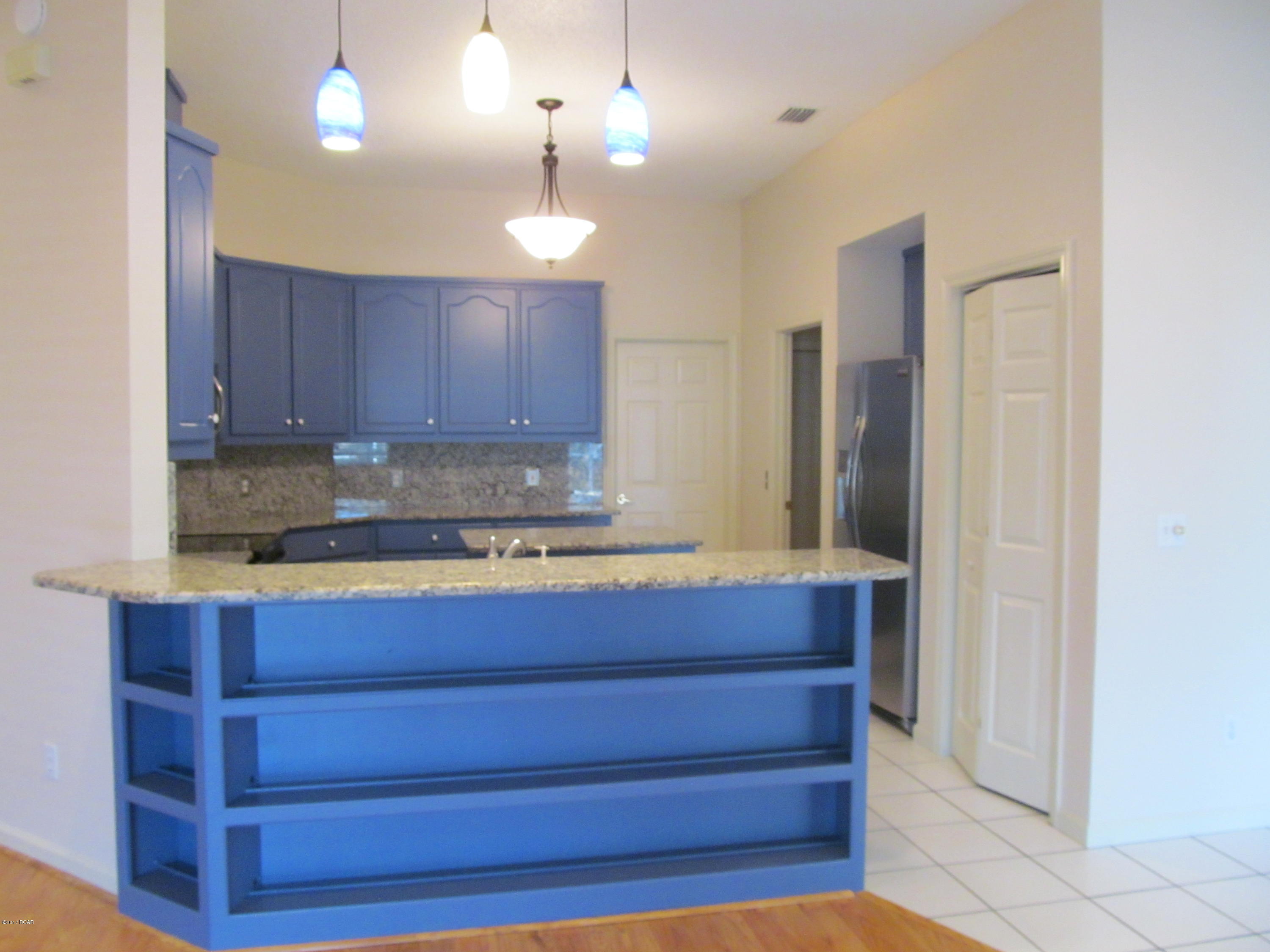 Hidden Pines Phase I - Residential Lease