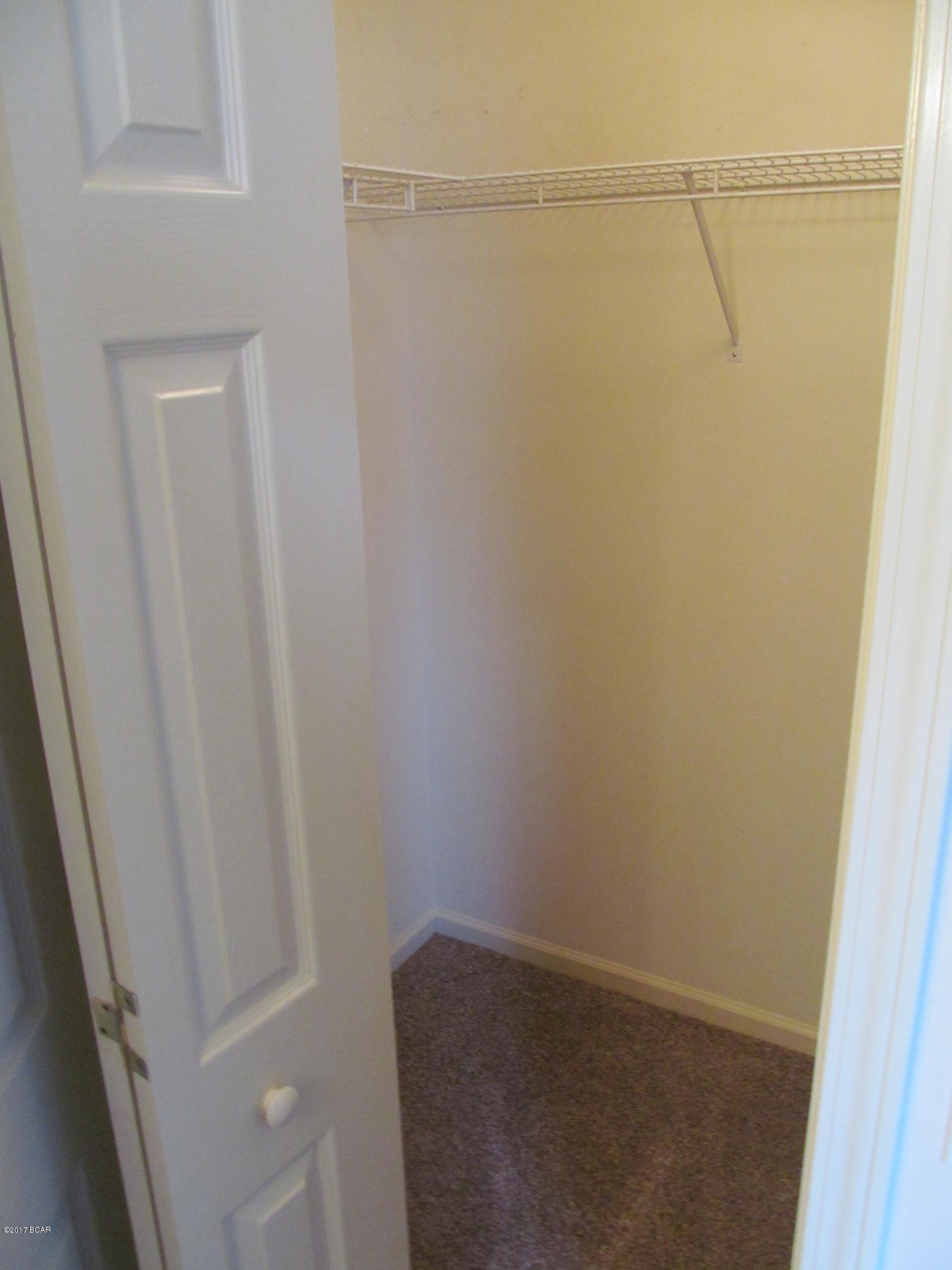 Hidden Pines Phase I - Residential Lease
