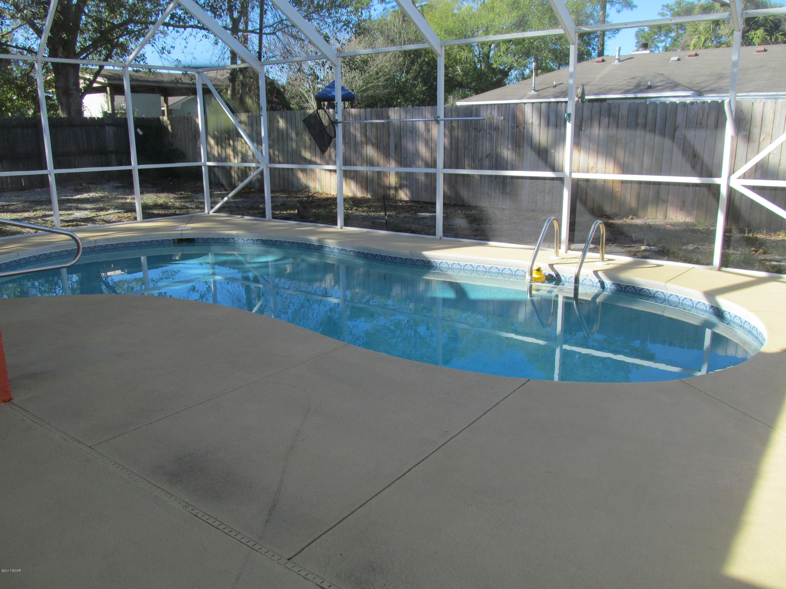 Hidden Pines Phase I - Residential Lease