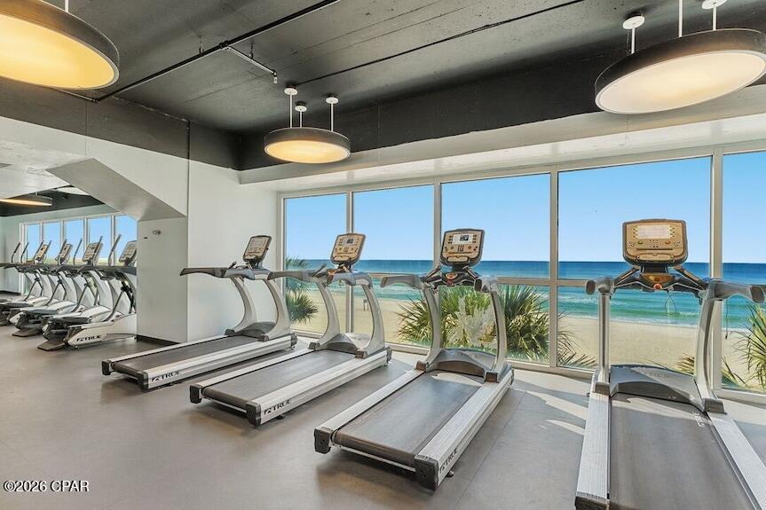 Splash Condo - Residential