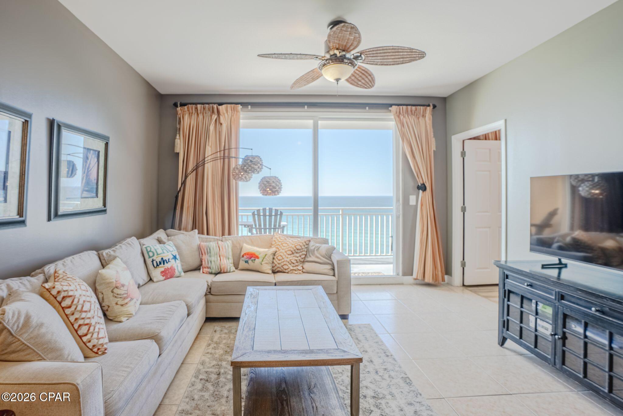 Splash Condo - Residential