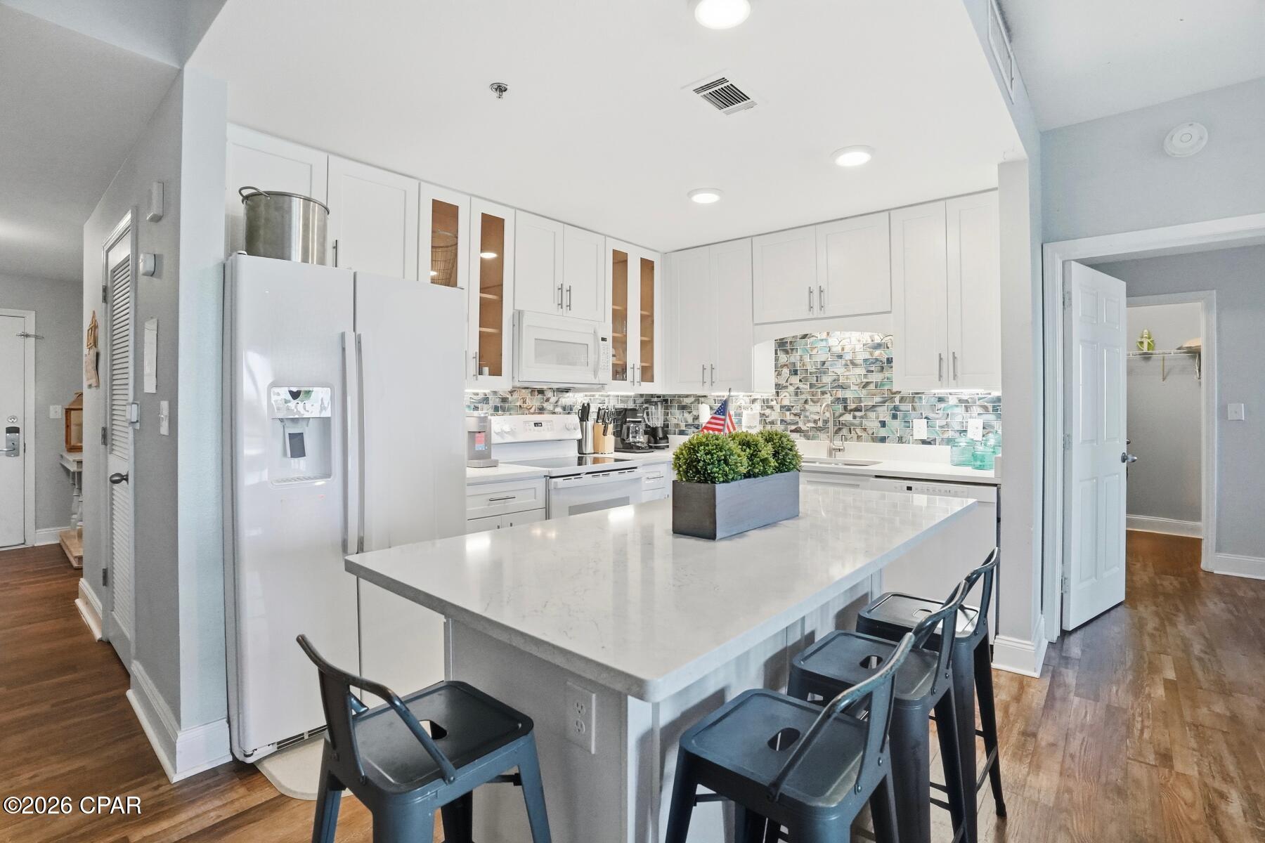 Laketown Wharf - Residential