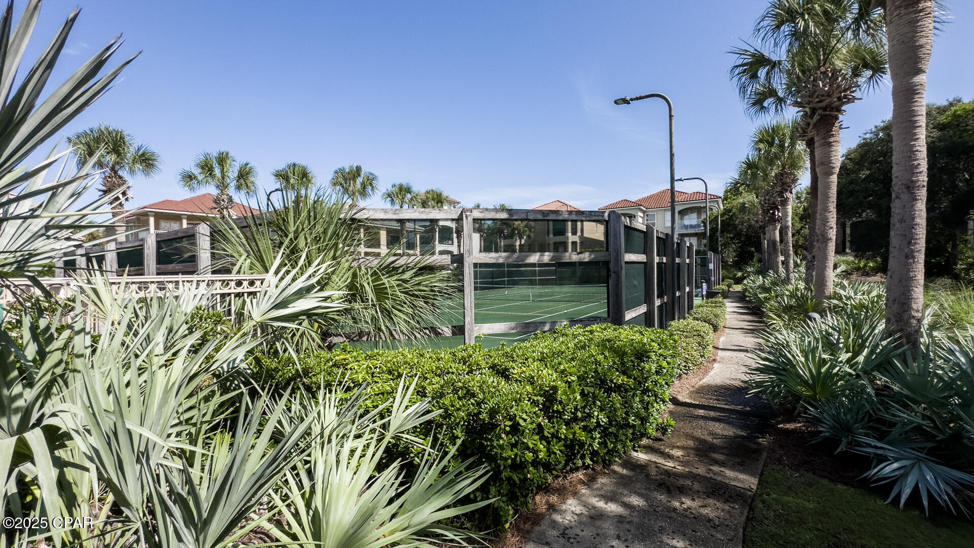 La Valencia Beach Resort - Residential
