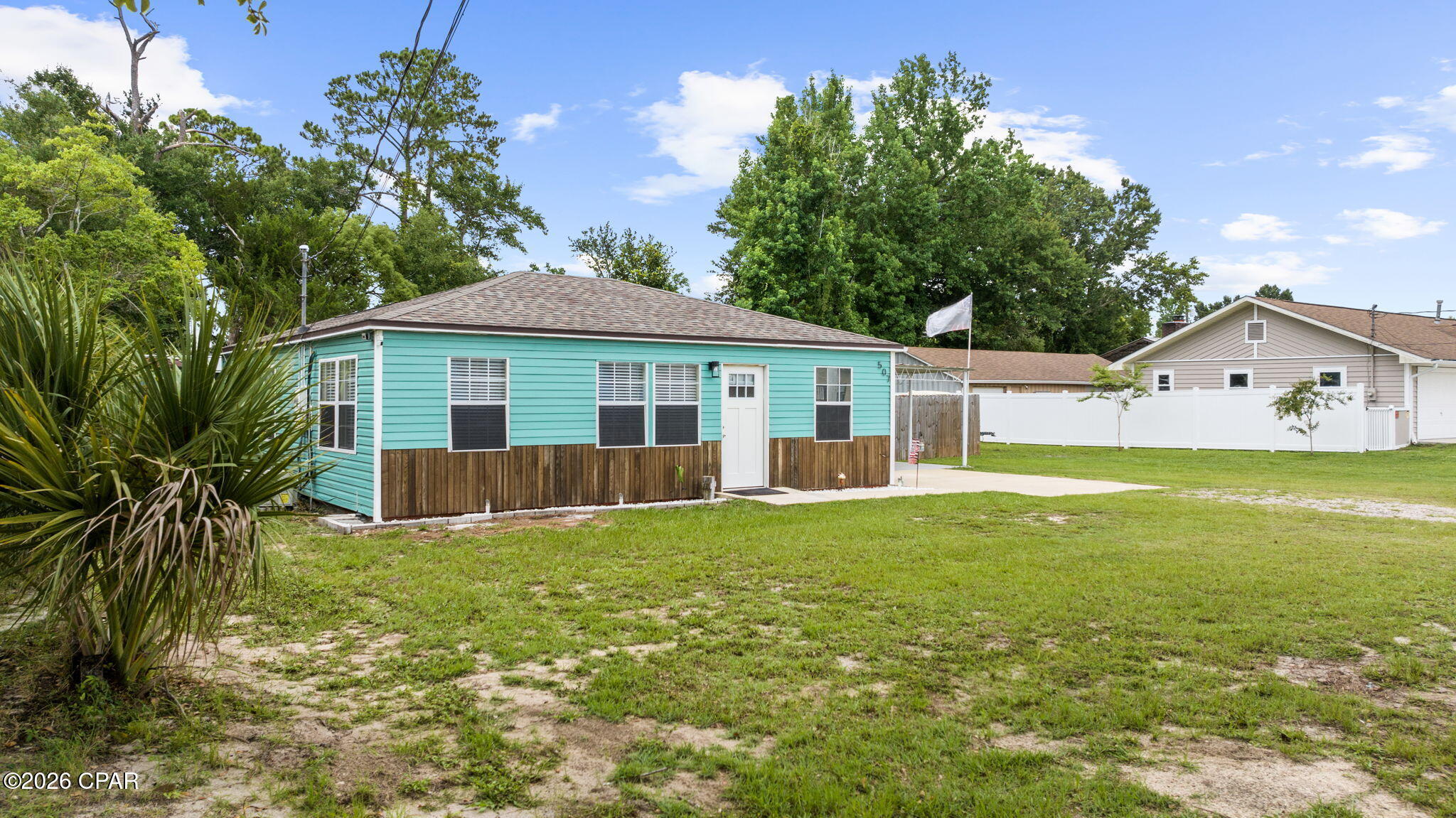 [No Recorded Subdiv] - Residential