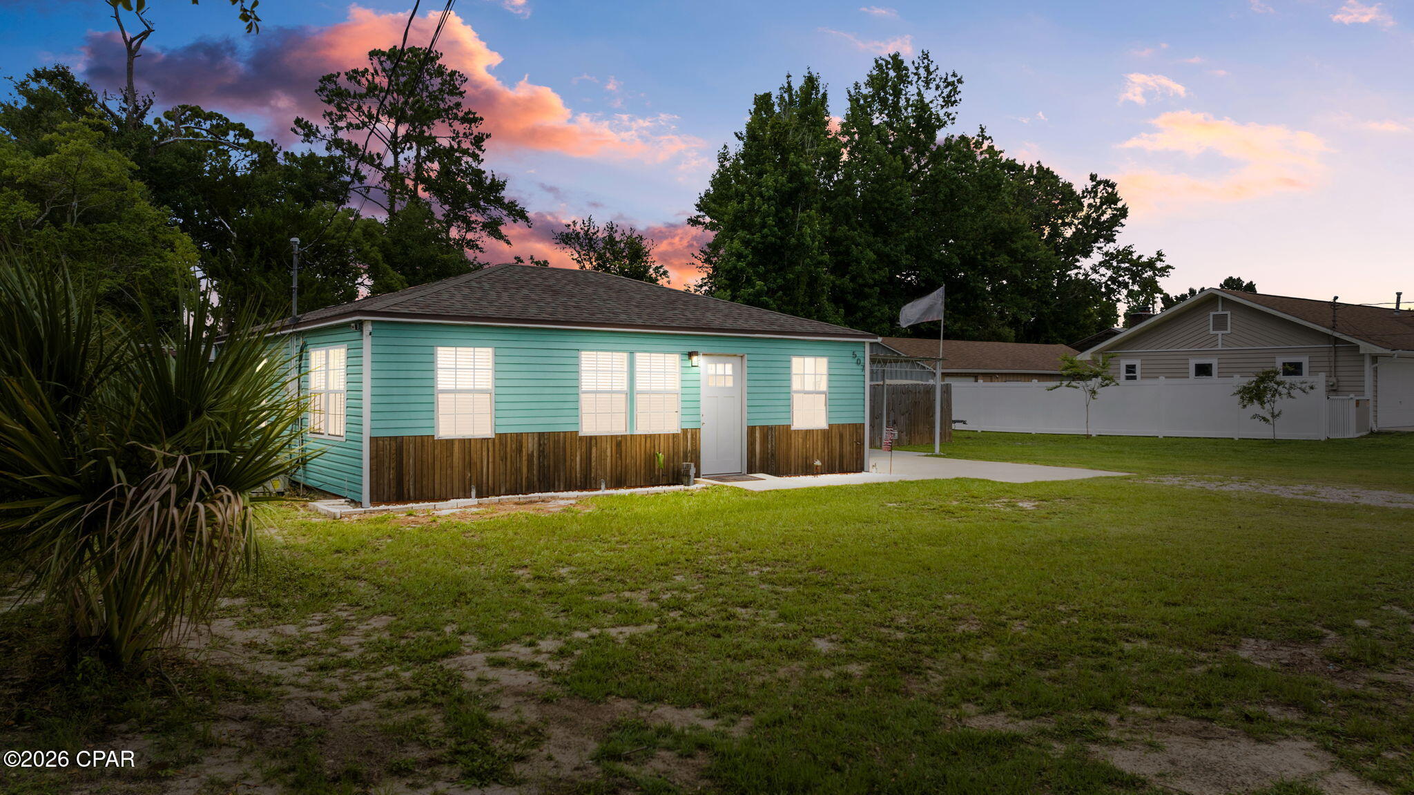 [No Recorded Subdiv] - Residential
