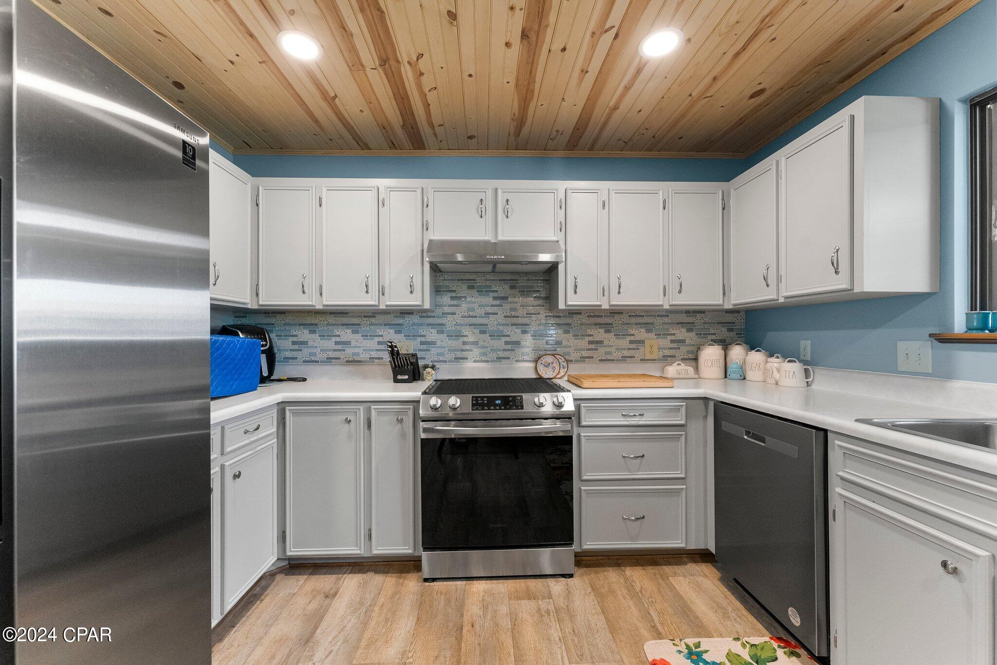 Huntingdon Estates U-3 - Residential