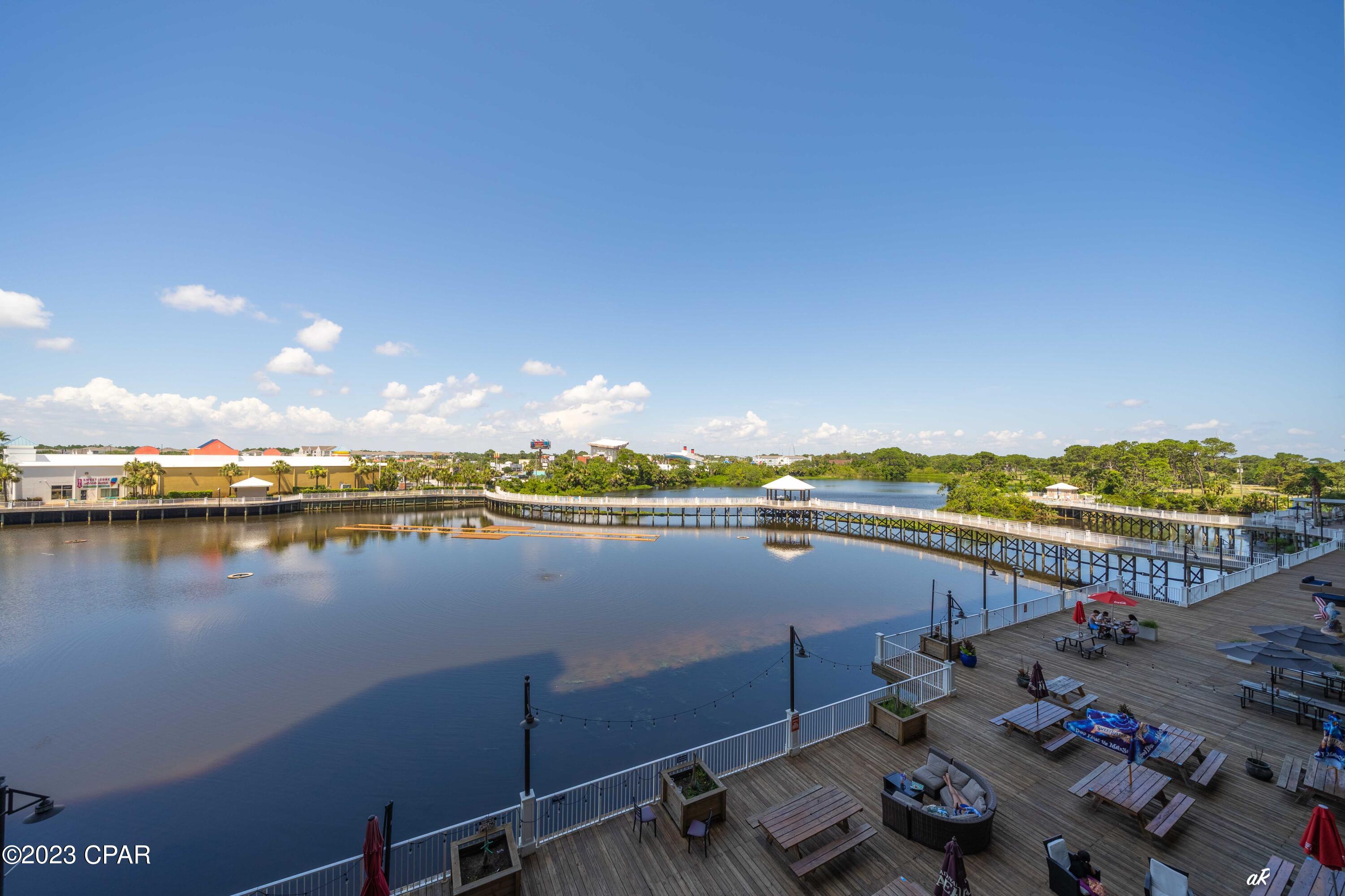 Laketown Wharf - Residential