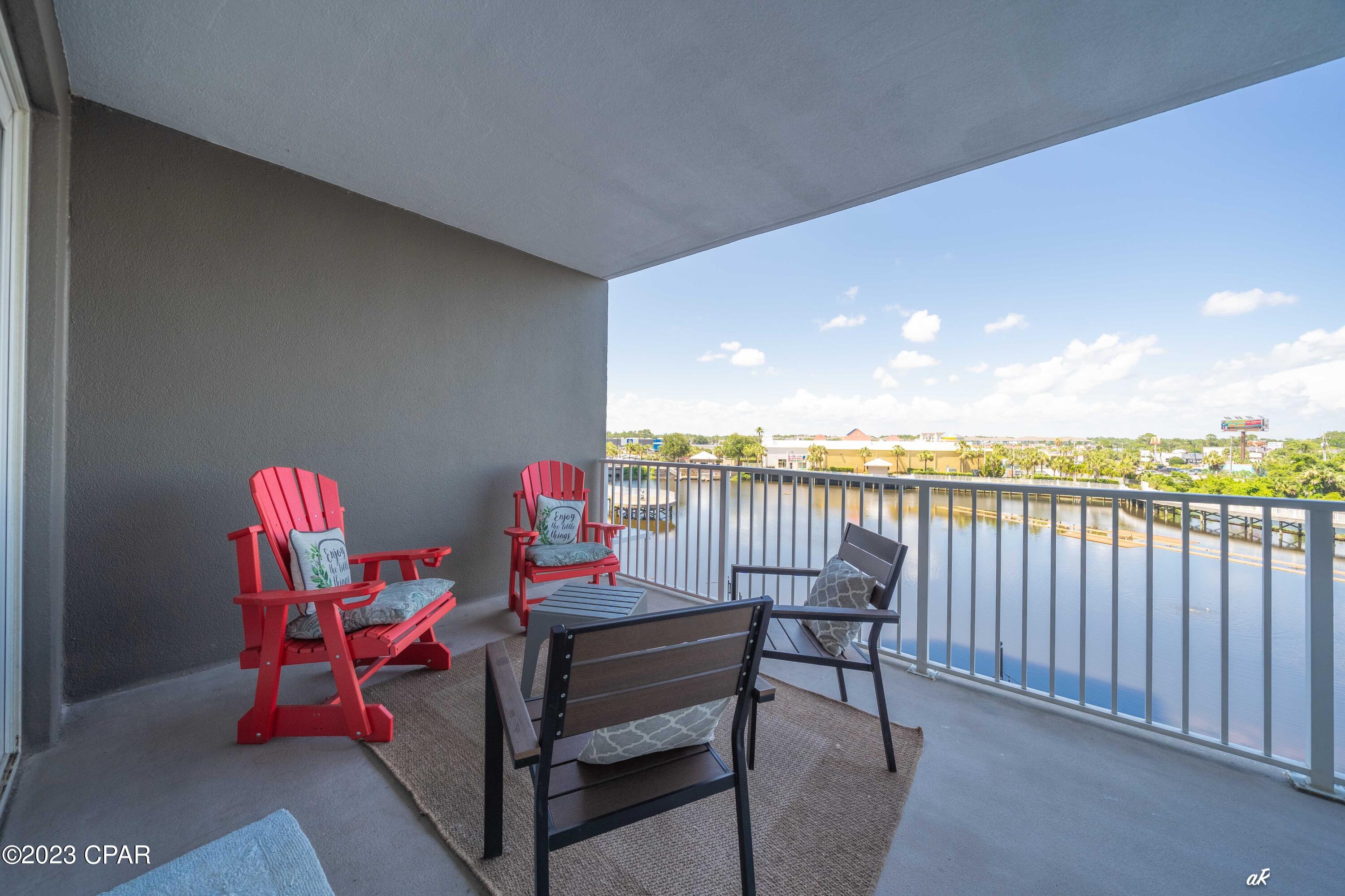 Laketown Wharf - Residential