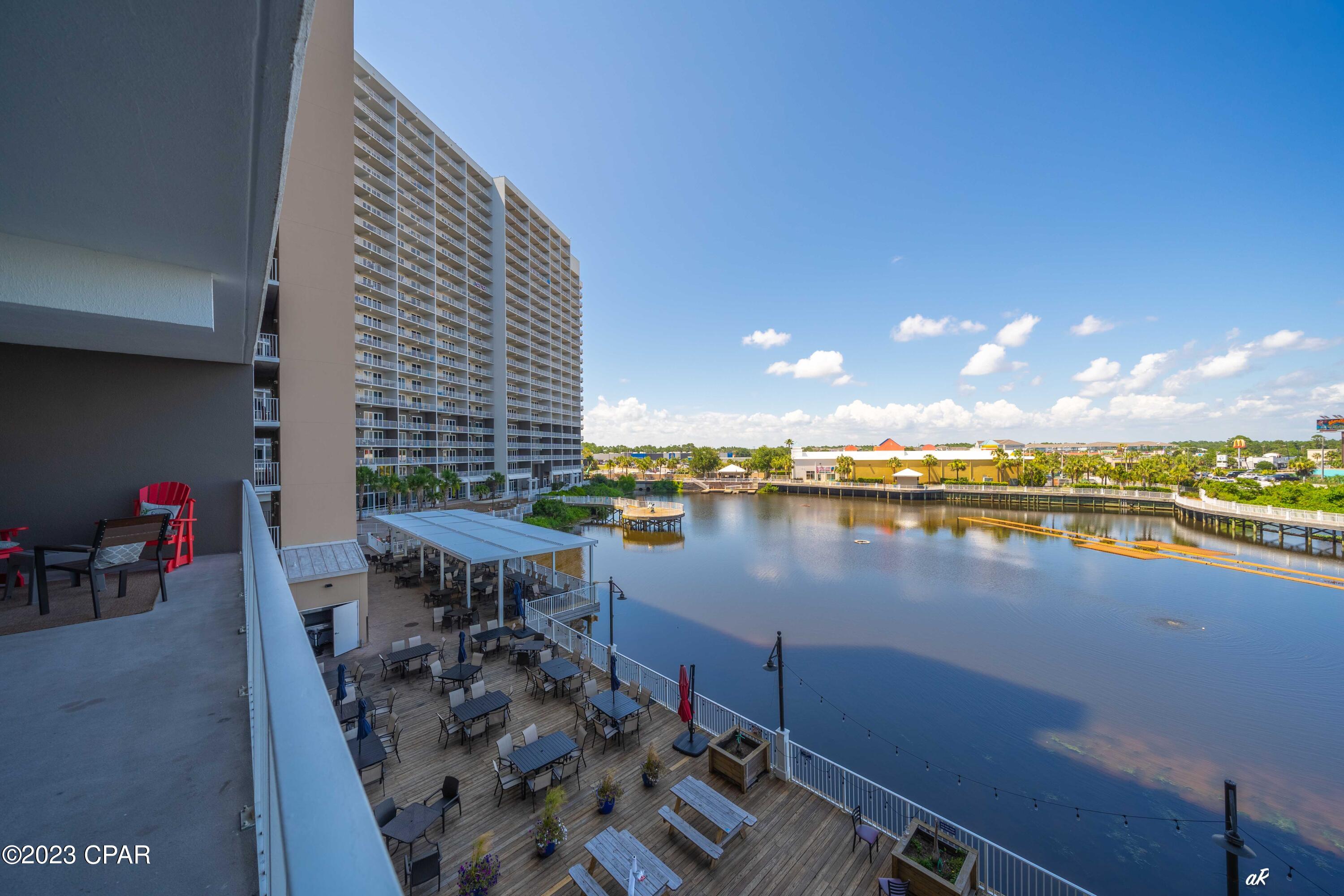 Laketown Wharf - Residential