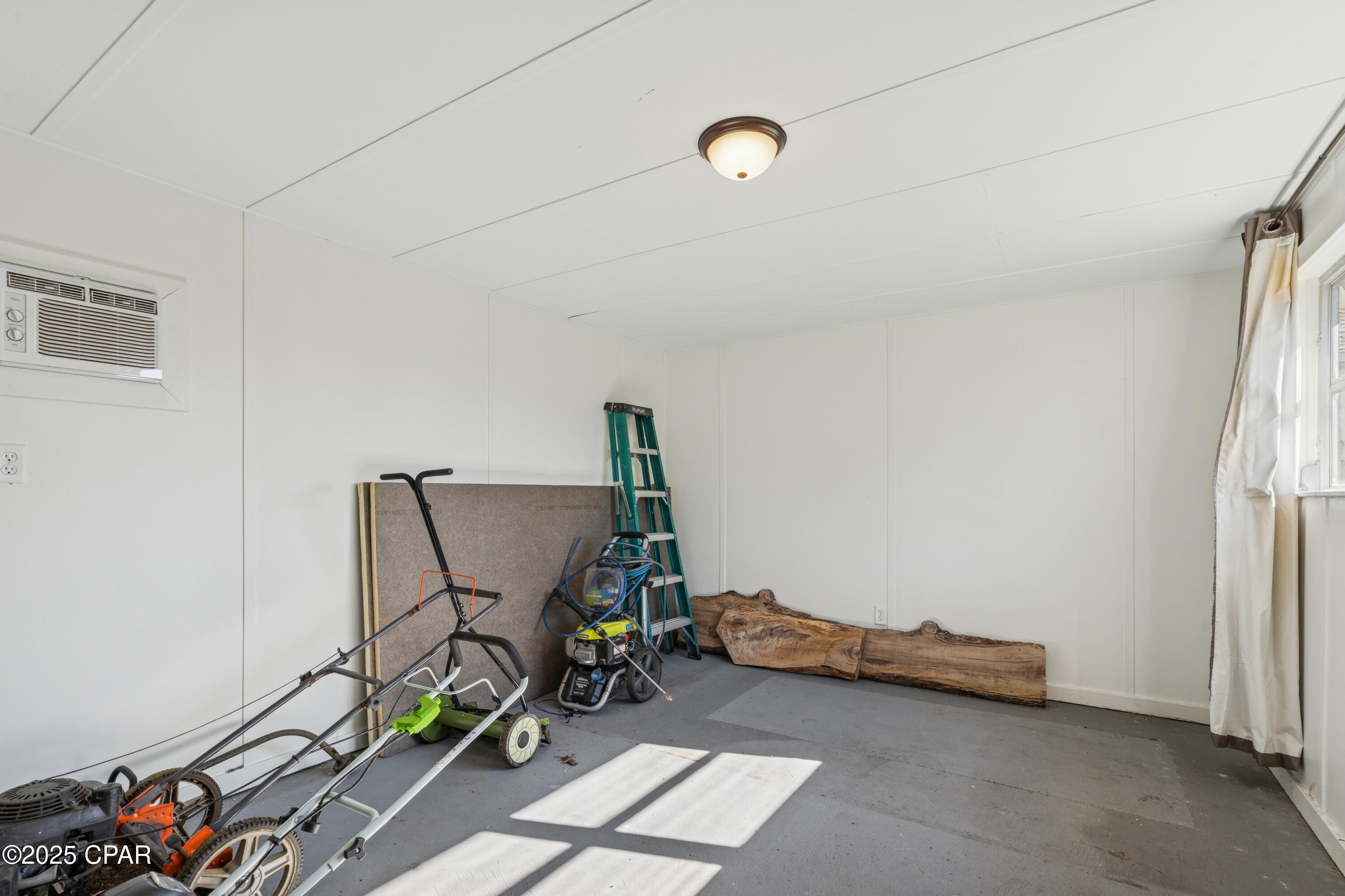 Oakland Terrace Add - Residential