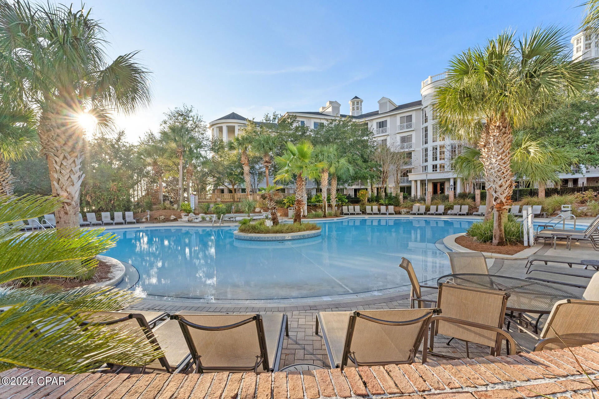 Bahia Condo - Residential